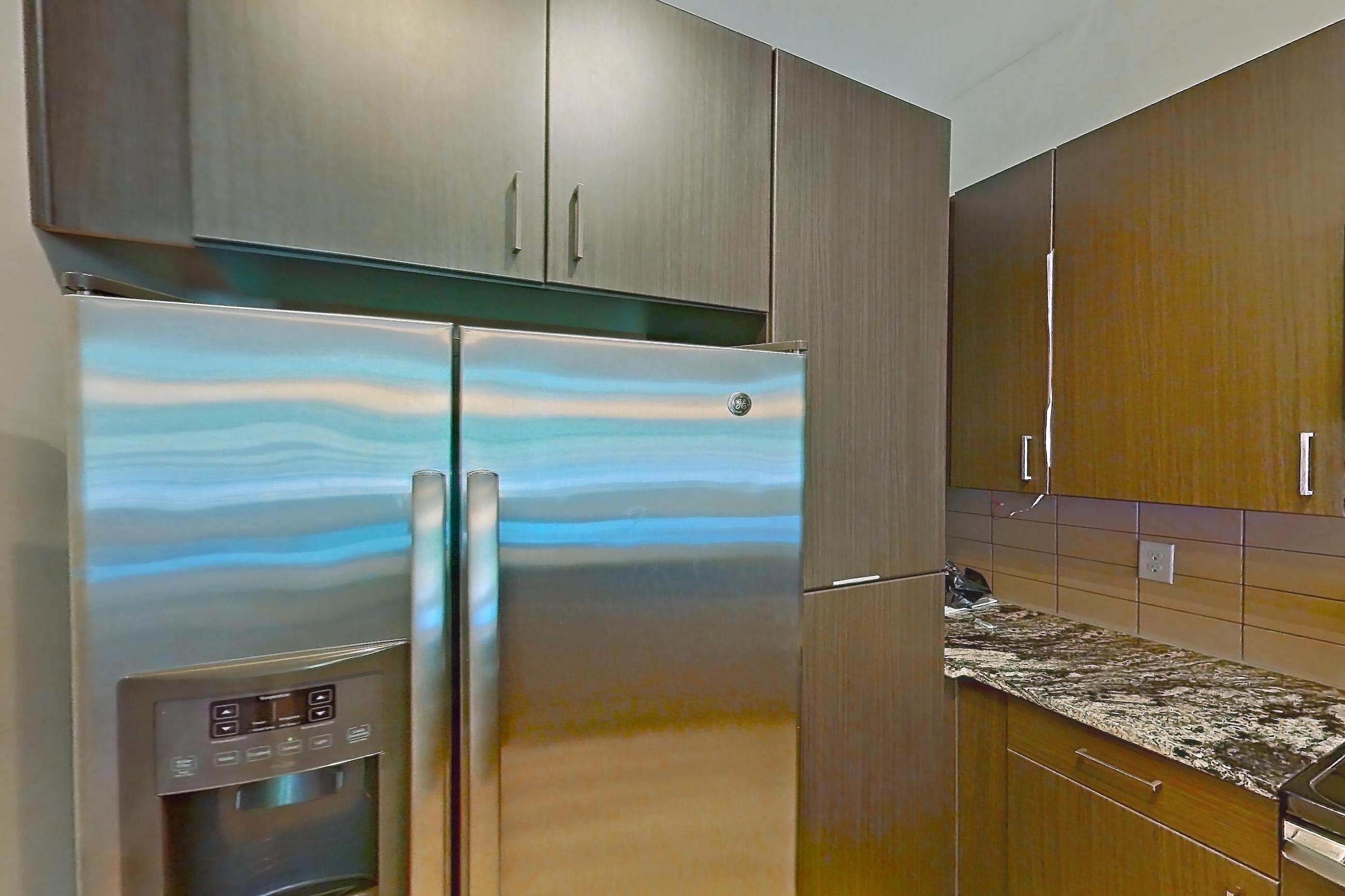 Kitchen in a A4 - Capri floor plan apartment, representative of Apartment 8106 at Cortland Wren Northlake