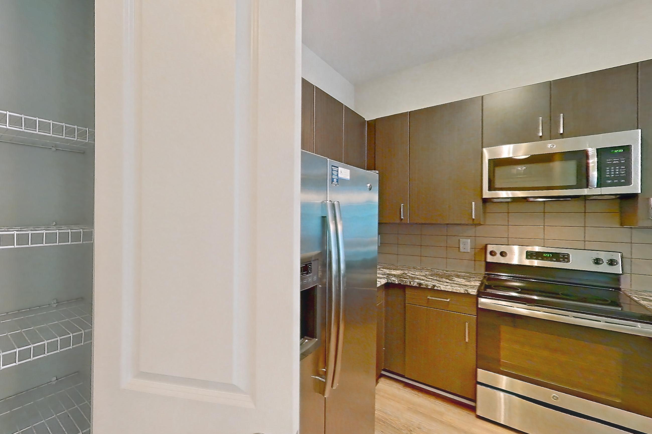 KITCHEN PANTRY