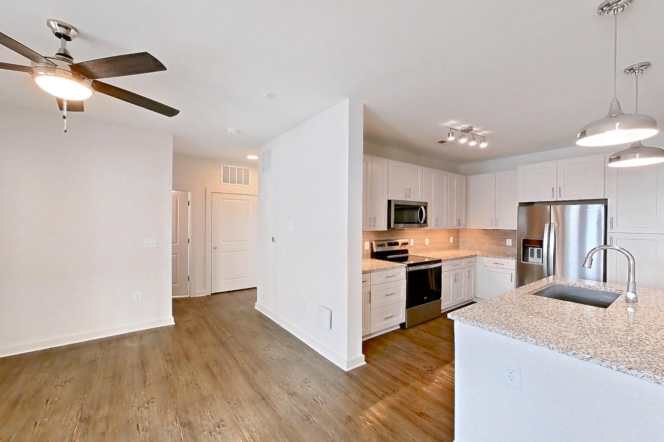 Dining room in a B3 - Dodger floor plan apartment, representative of Apartment 4-212 at Cortland Wren Northlake