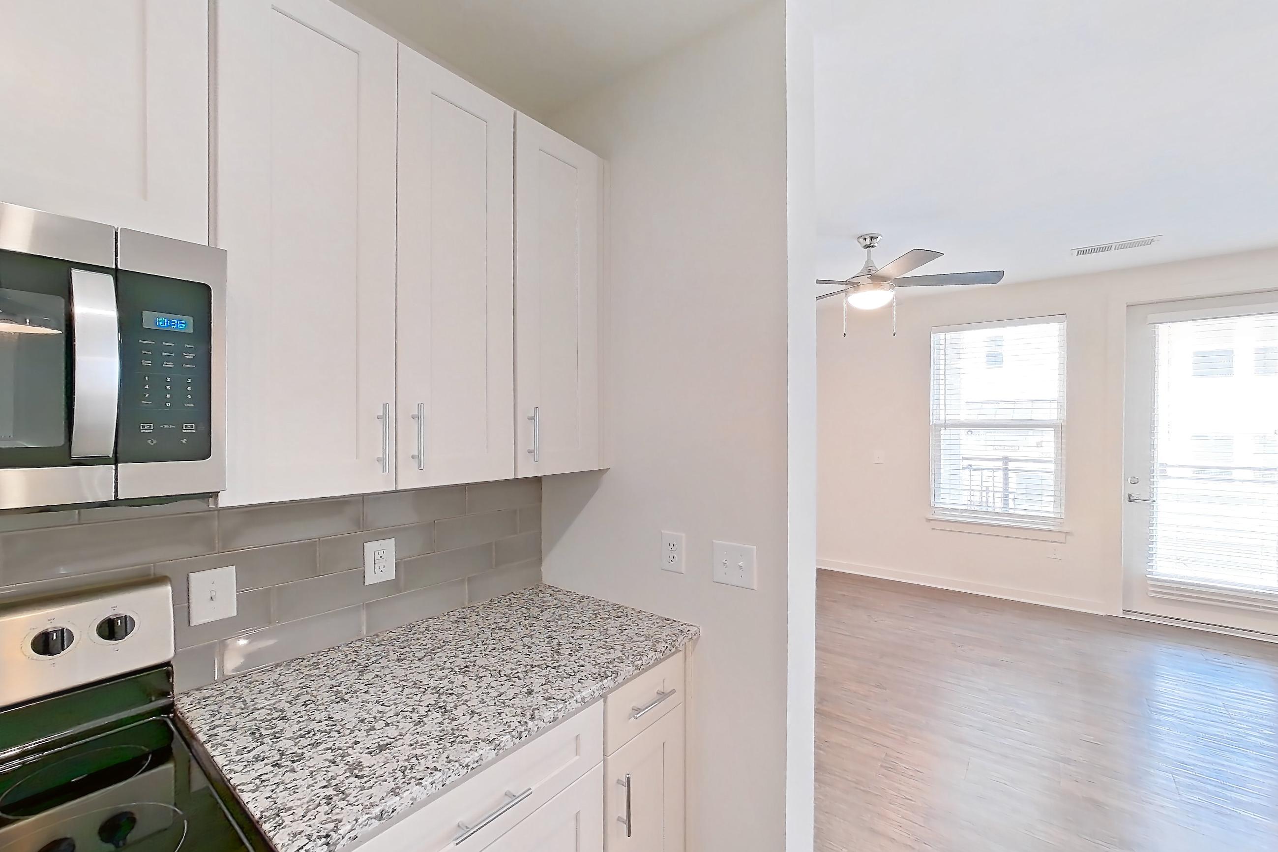 Kitchen, Apartment 4-212 at Cortland Wren Northlake
