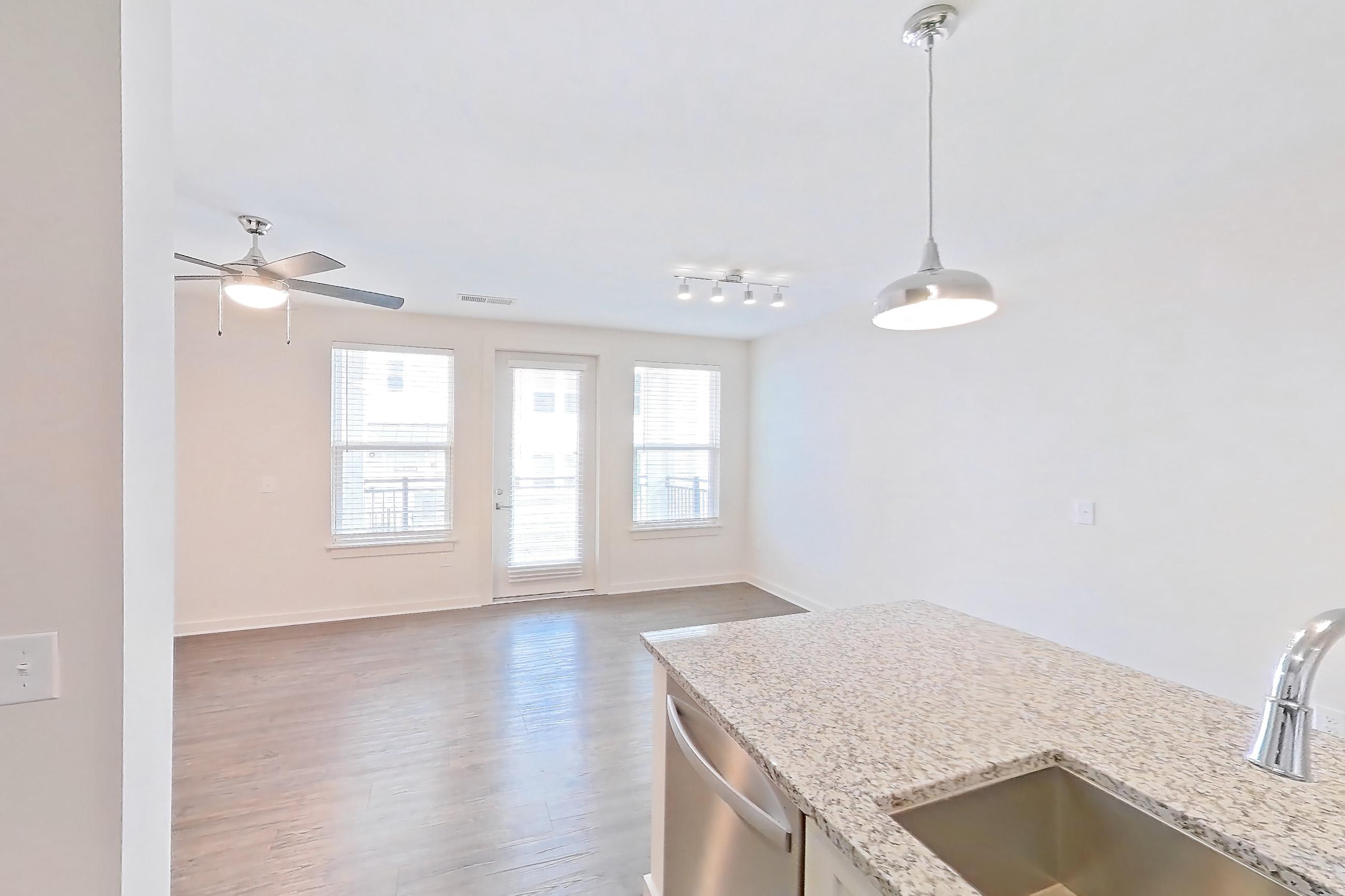 Kitchen, Apartment 4-212 at Cortland Wren Northlake