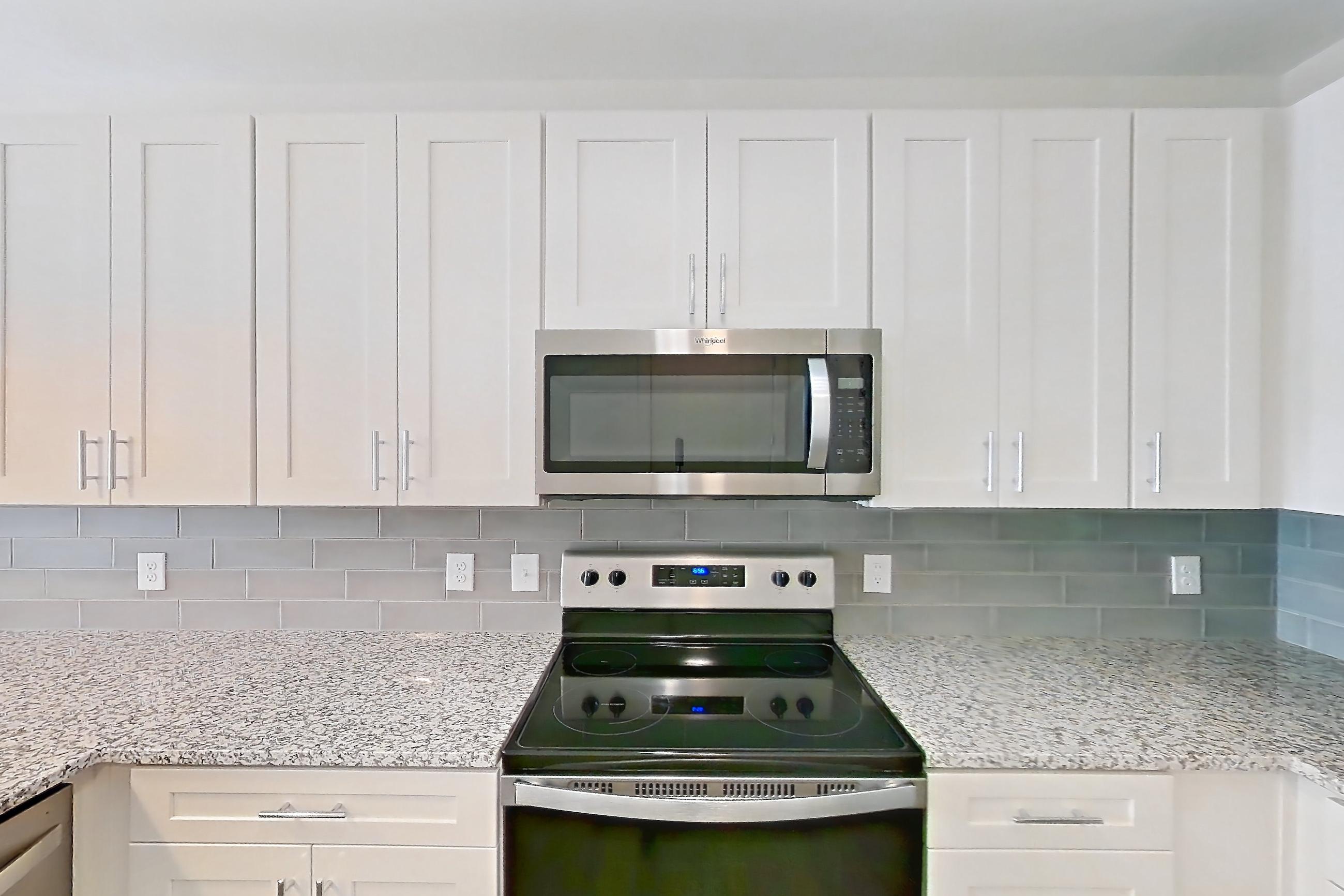 Kitchen, Apartment 6-107 at Cortland Wren Northlake