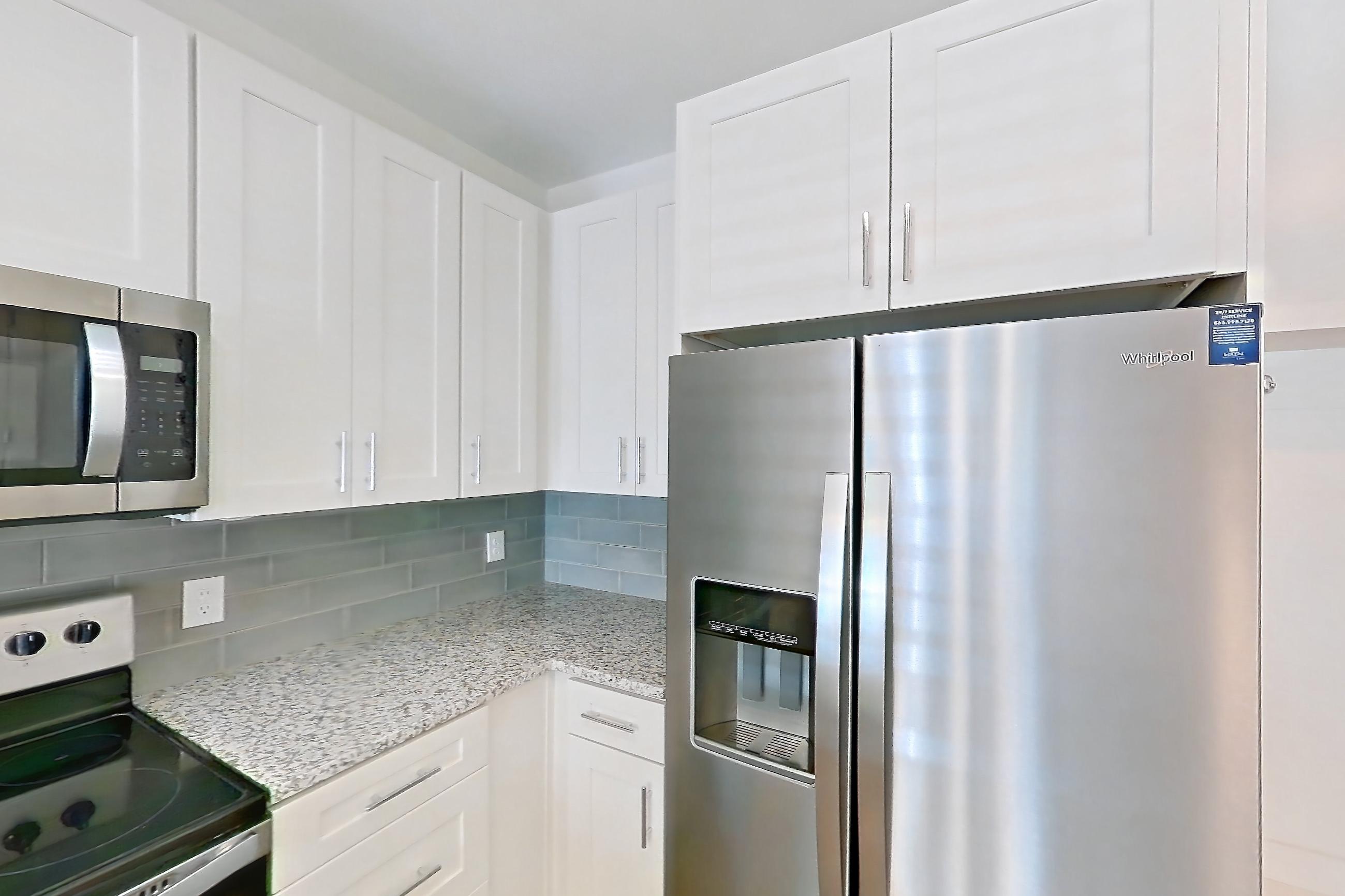 Kitchen, Apartment 6-107 at Cortland Wren Northlake