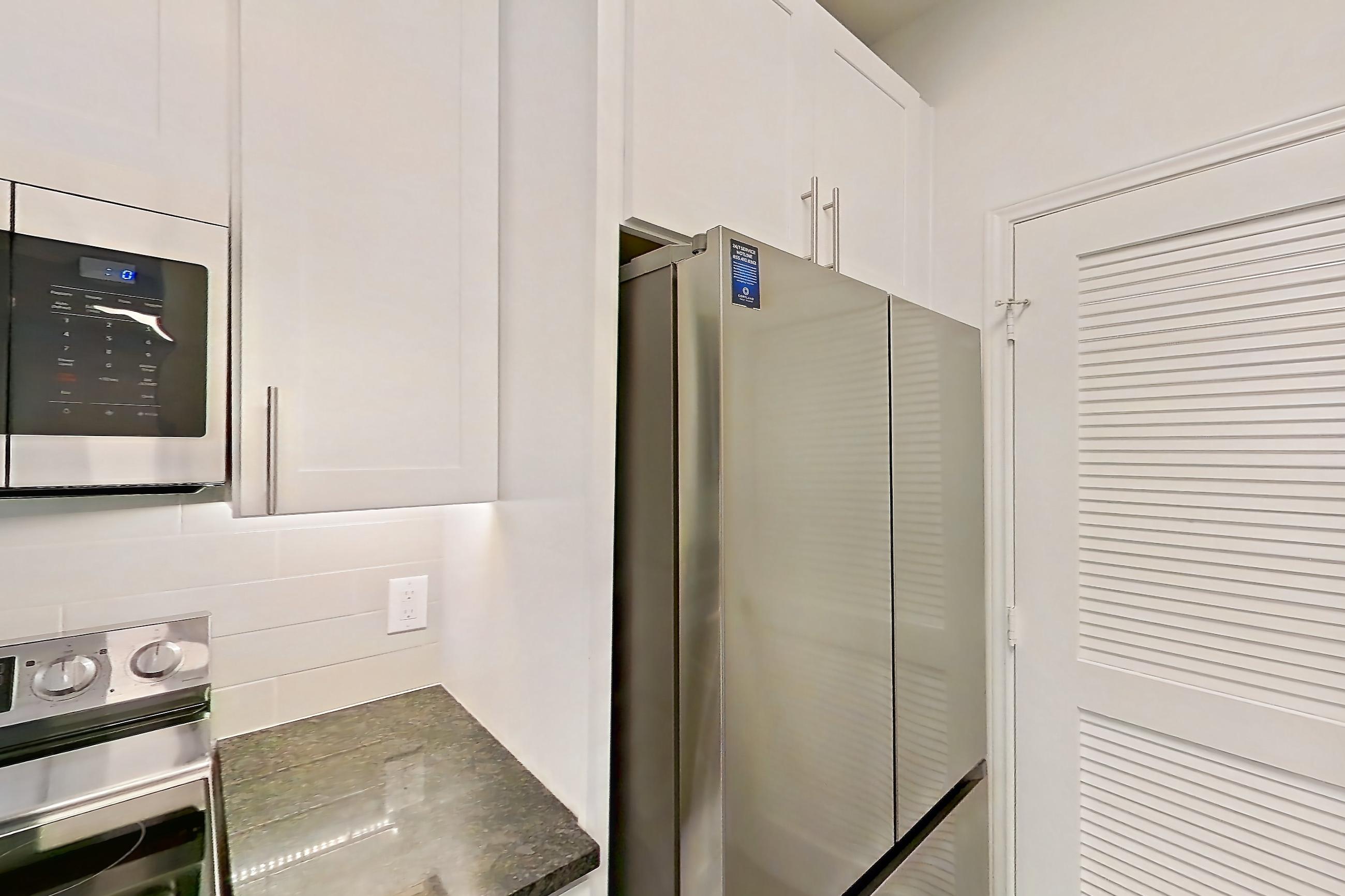 Kitchen in Apartment 02423 at Cortland West Plano, A6R - Anna floor plan