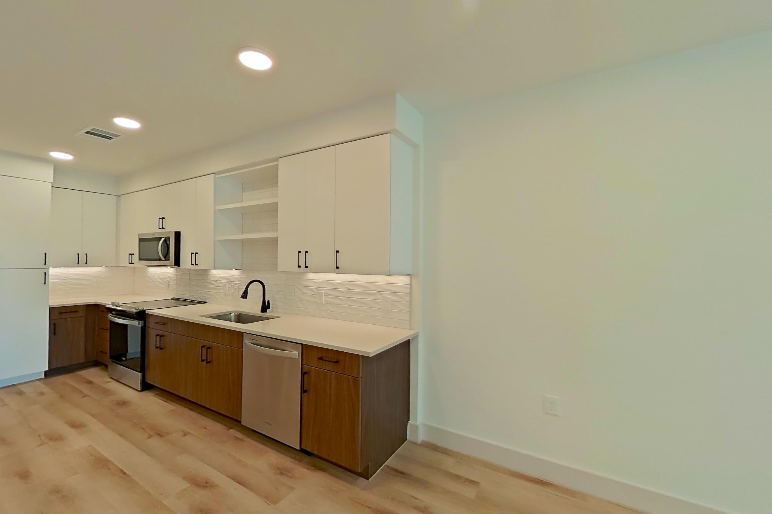 DINING ROOM (representative of this floor plan)