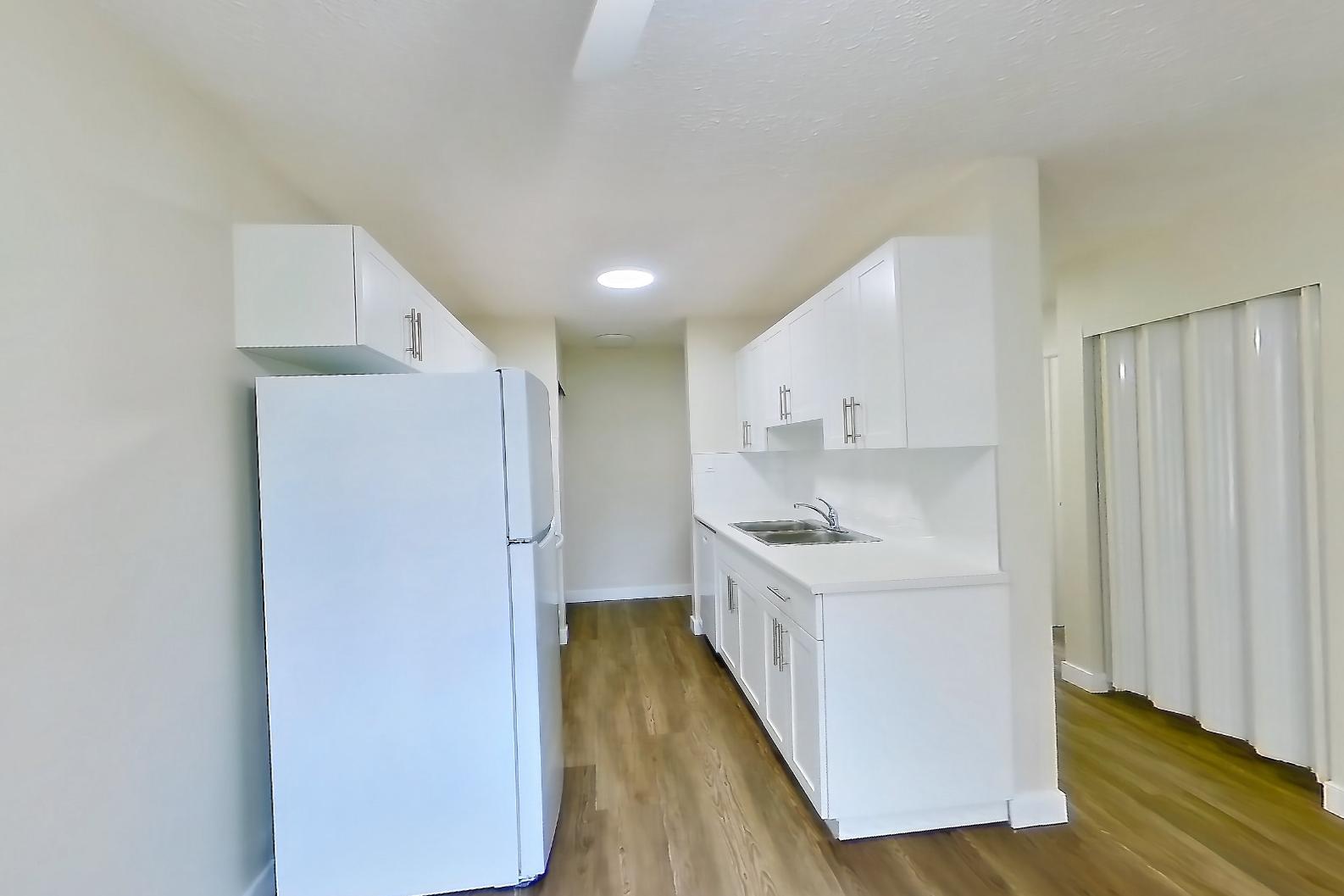 DINING ROOM (representative of this floor plan)
