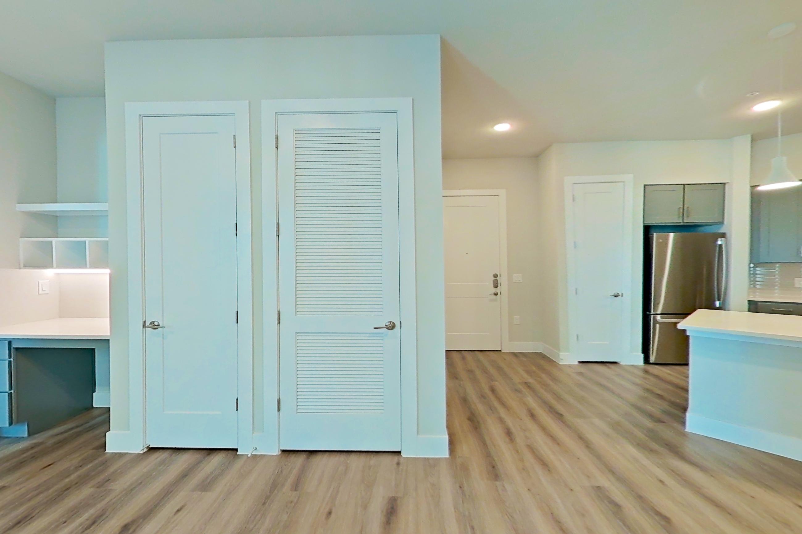 LIVING ROOM (representative of this floor plan)