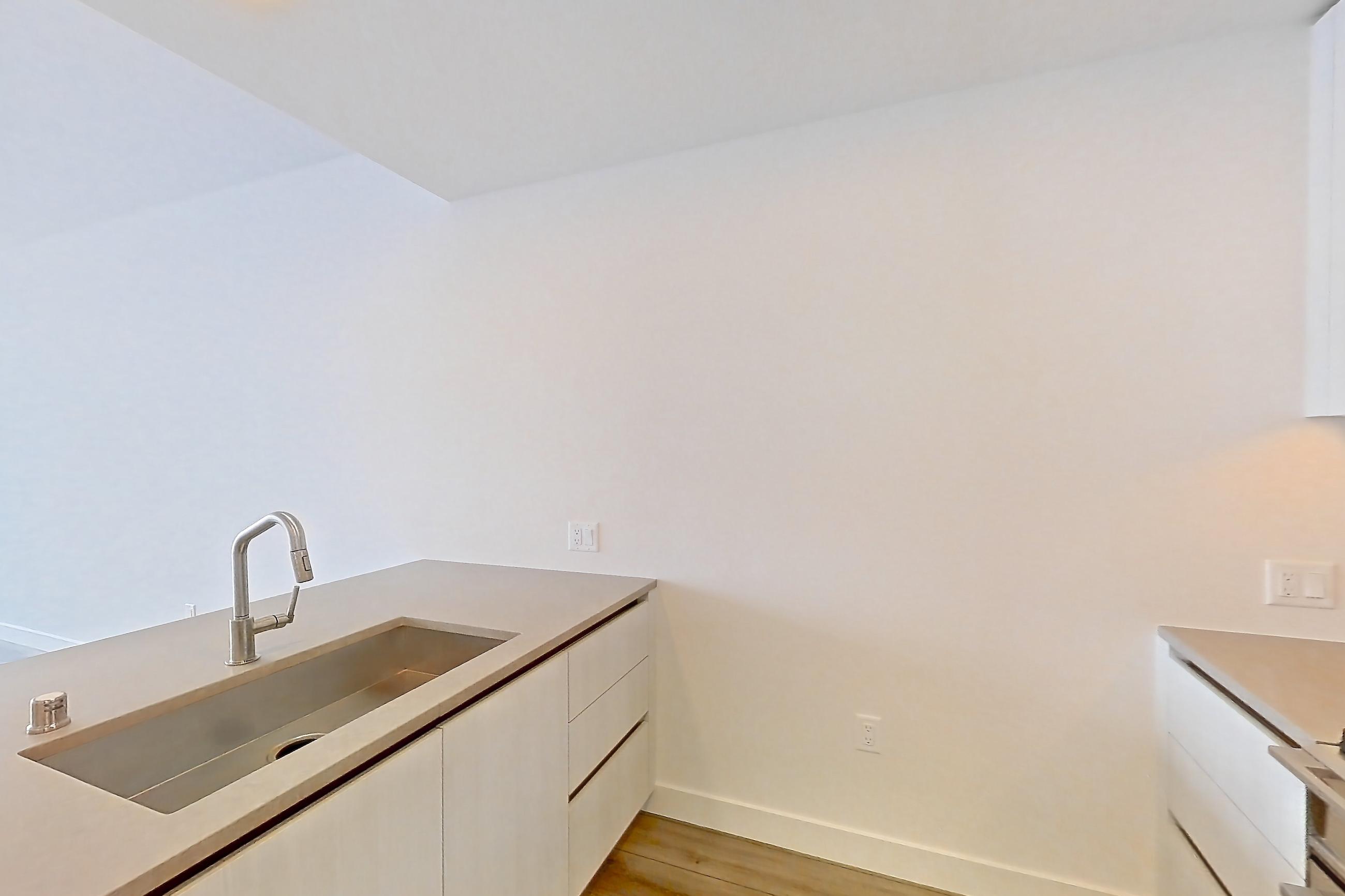 Kitchen in Apartment 2613 at Alloy, A7 floor plan