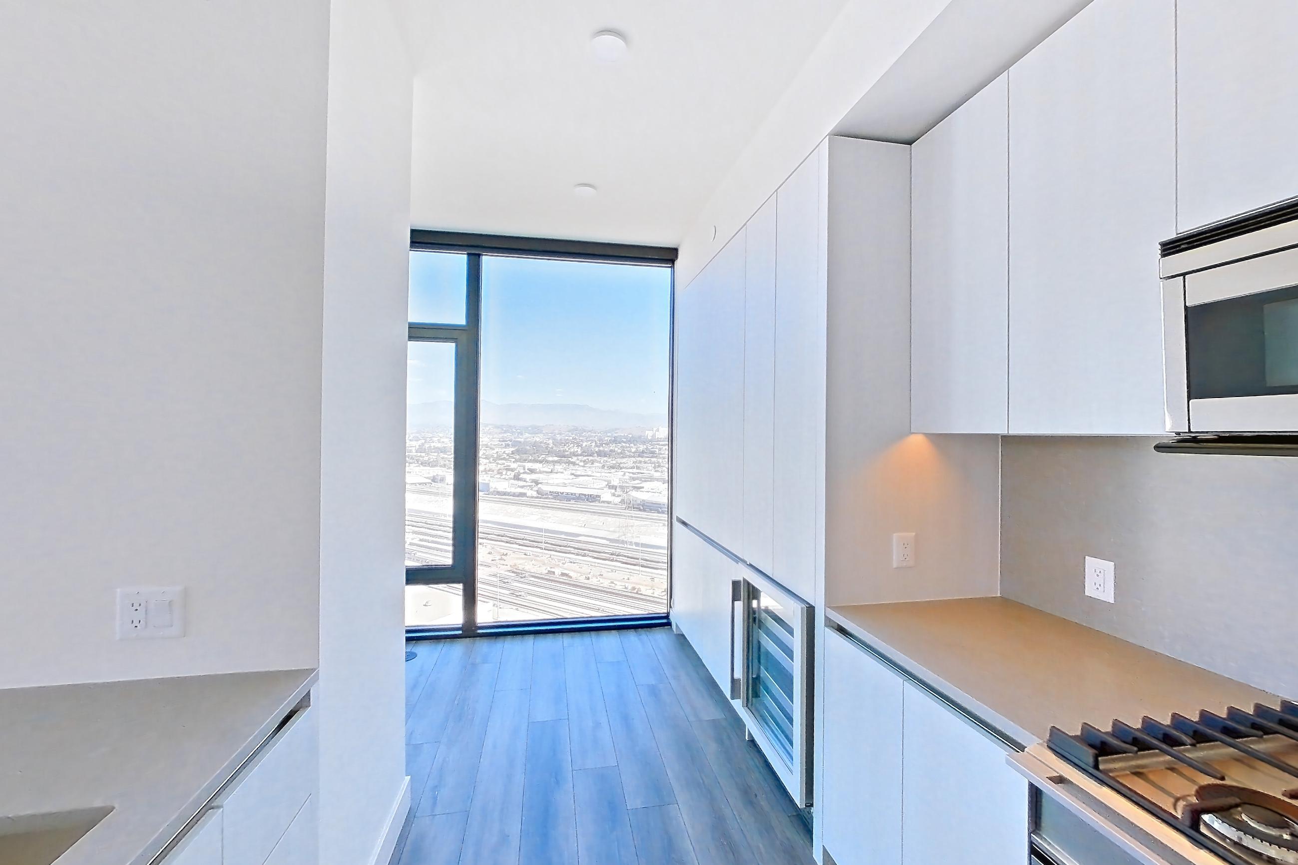 Kitchen, Apartment 2517 at Alloy
