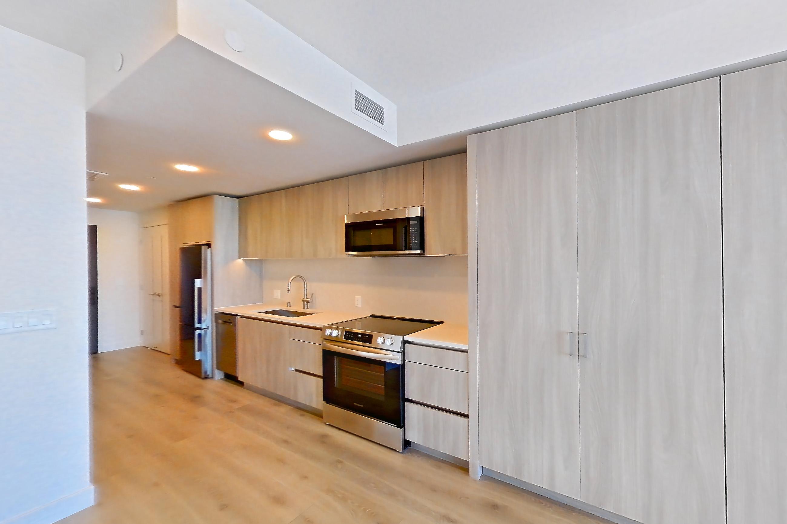 LIVING ROOM (representative of this floor plan)