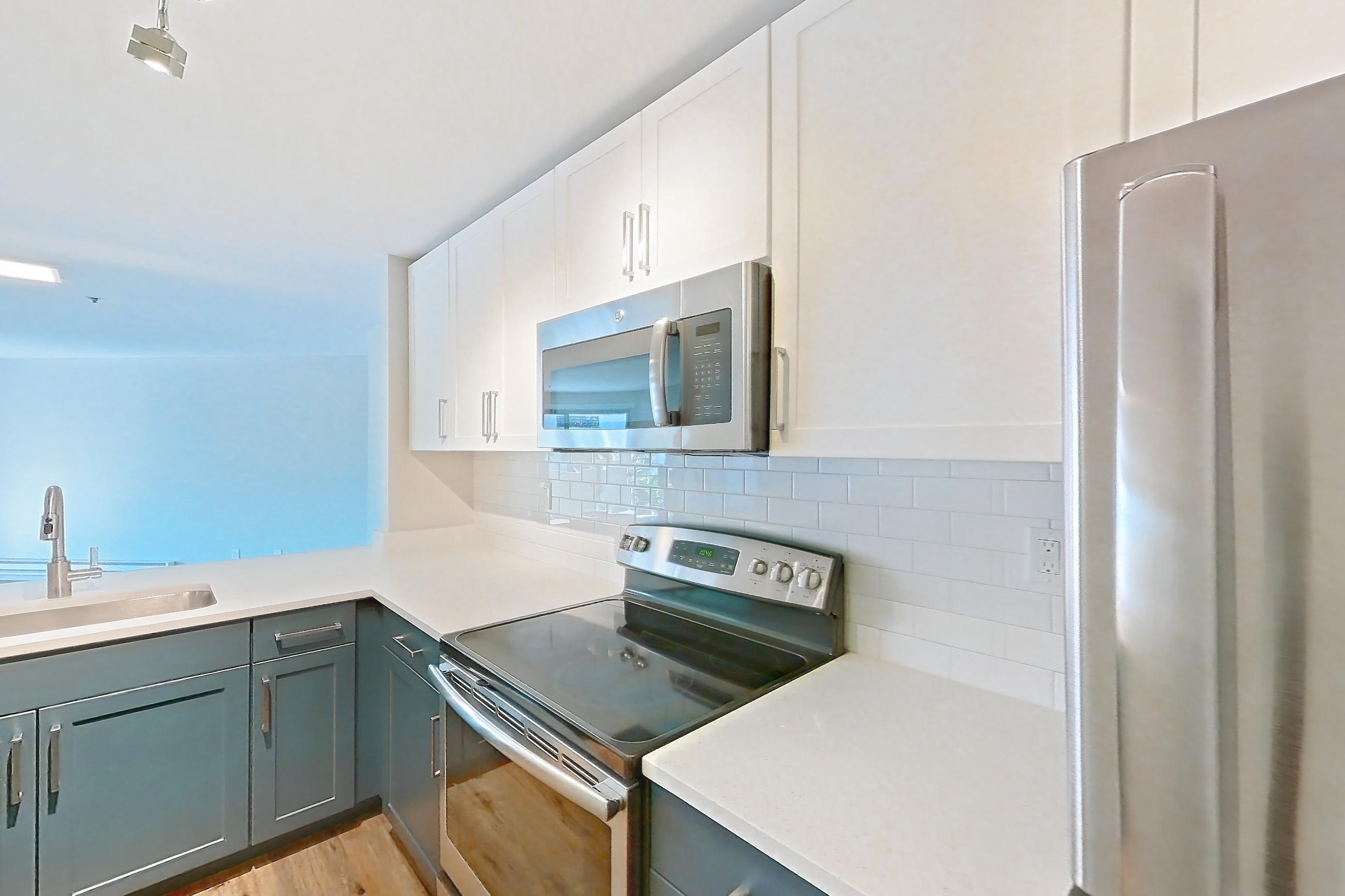 KITCHEN CORNER