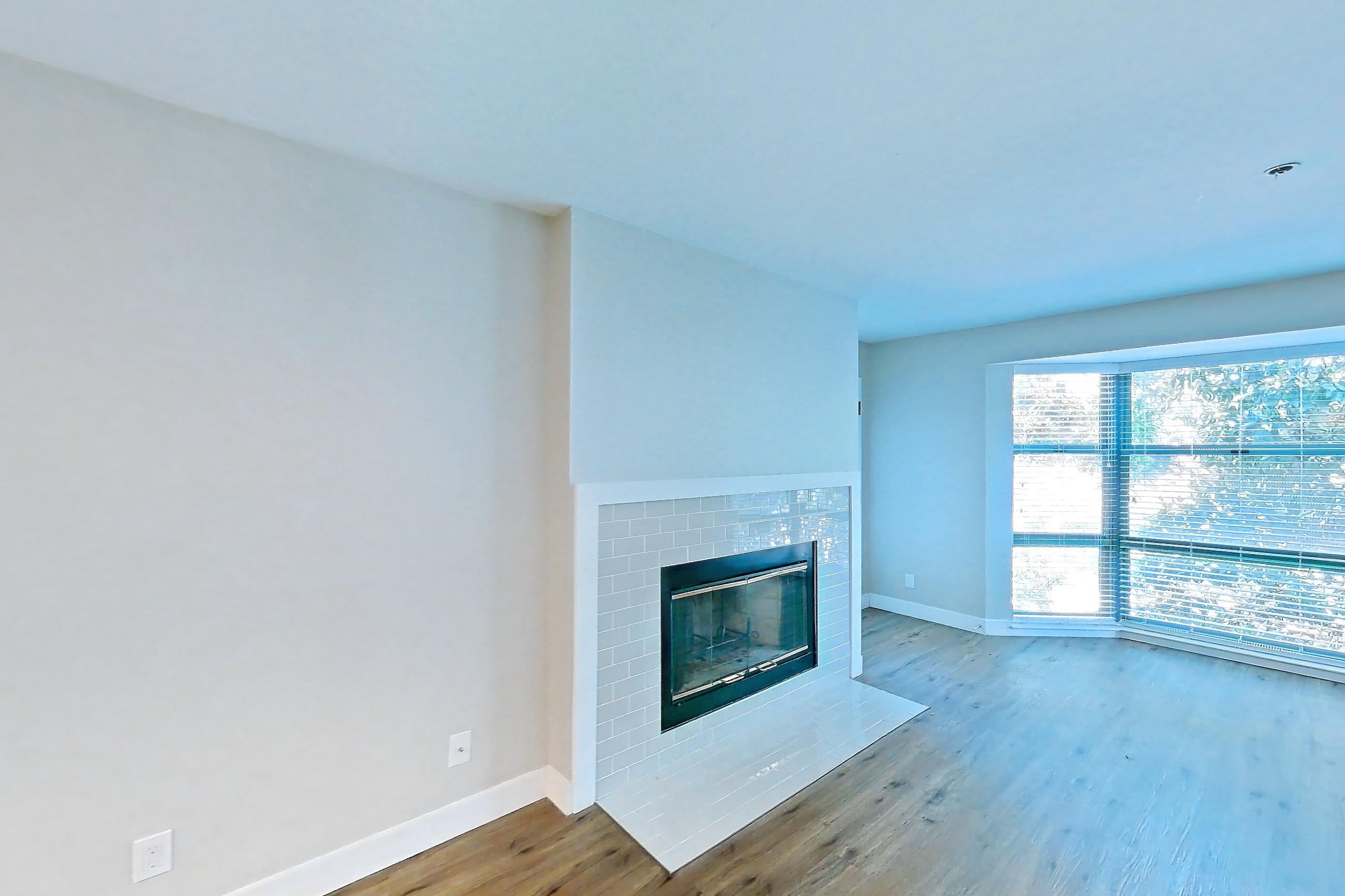 DINING ROOM (representative of this floor plan)