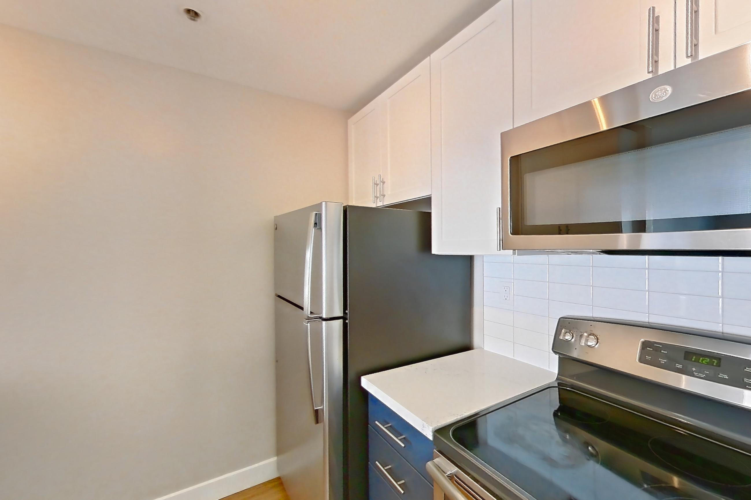 Kitchen, Apartment 3-323 at Bayside Village