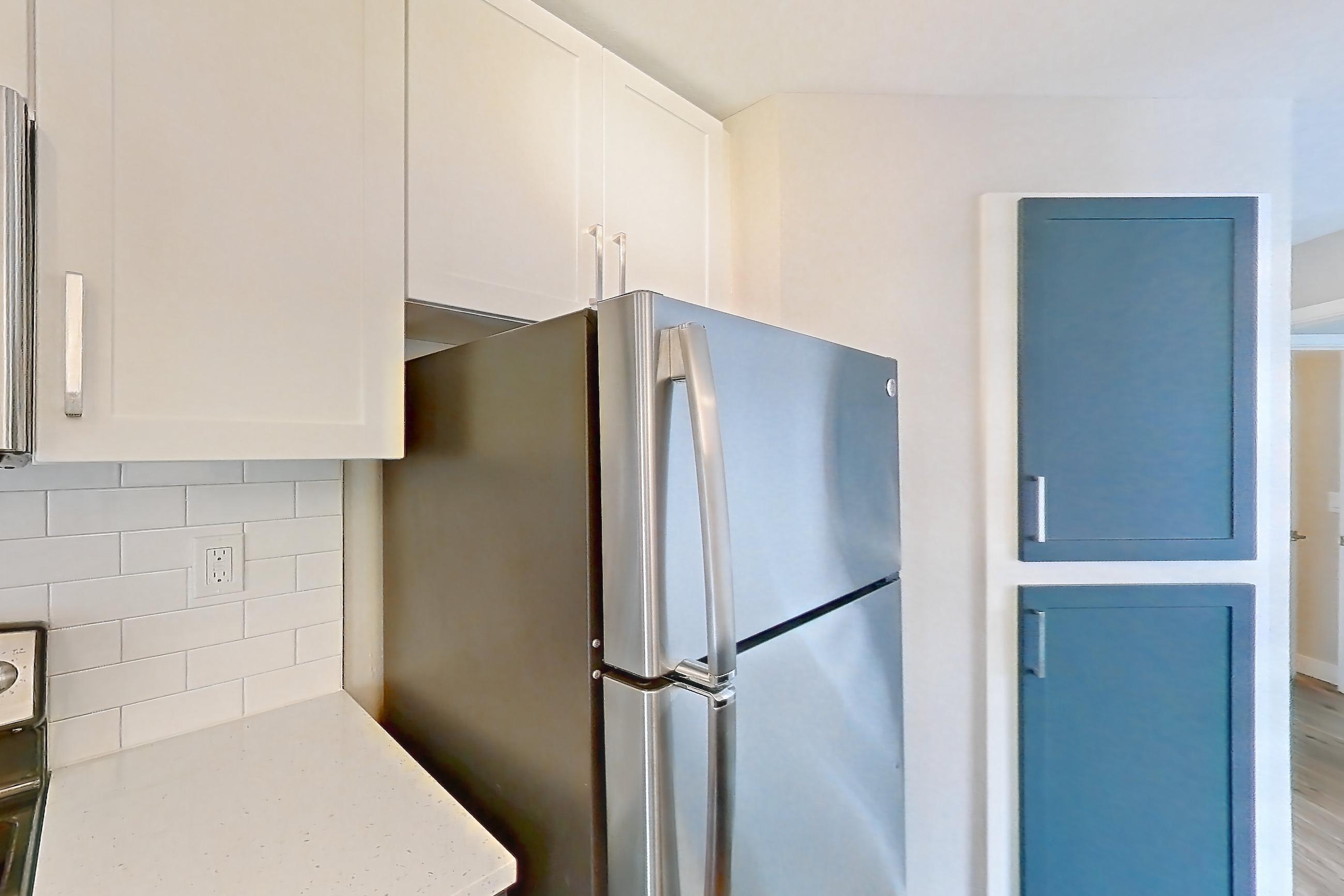 Kitchen in Apartment 1-218 at Bayside Village, 2G floor plan