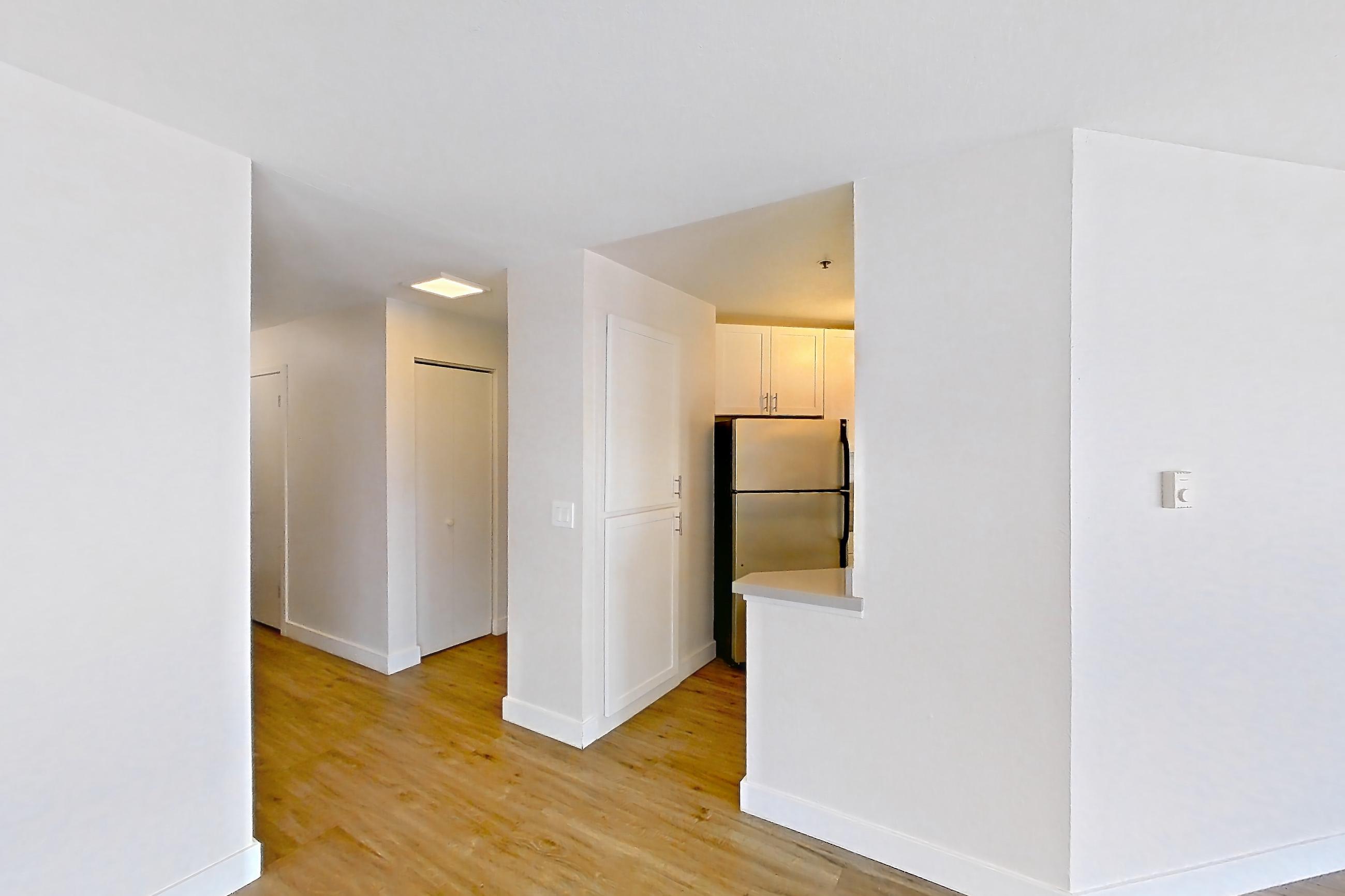 DINING ROOM (representative of this floor plan)