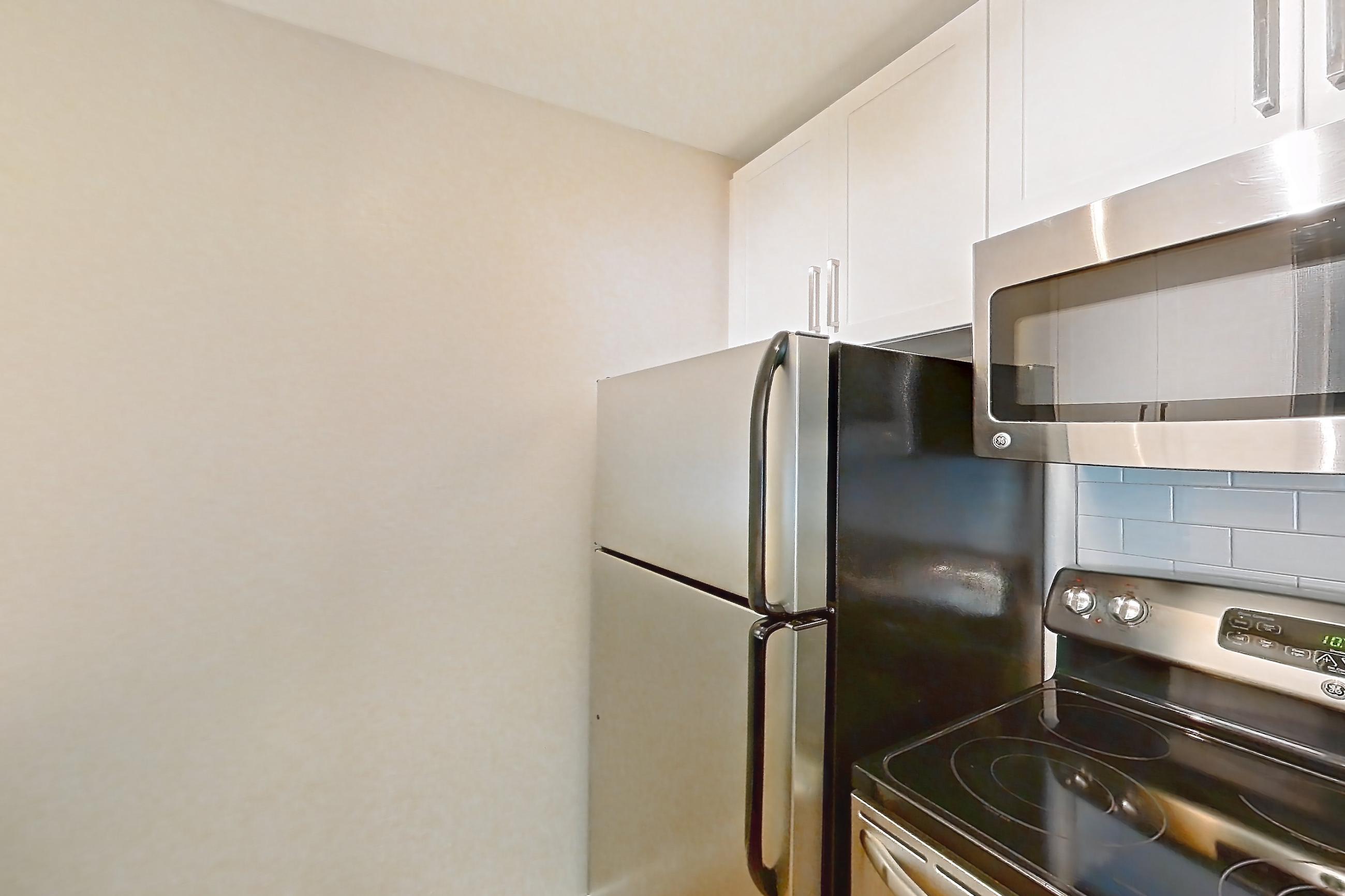 Kitchen, Apartment 6-102 at Bayside Village