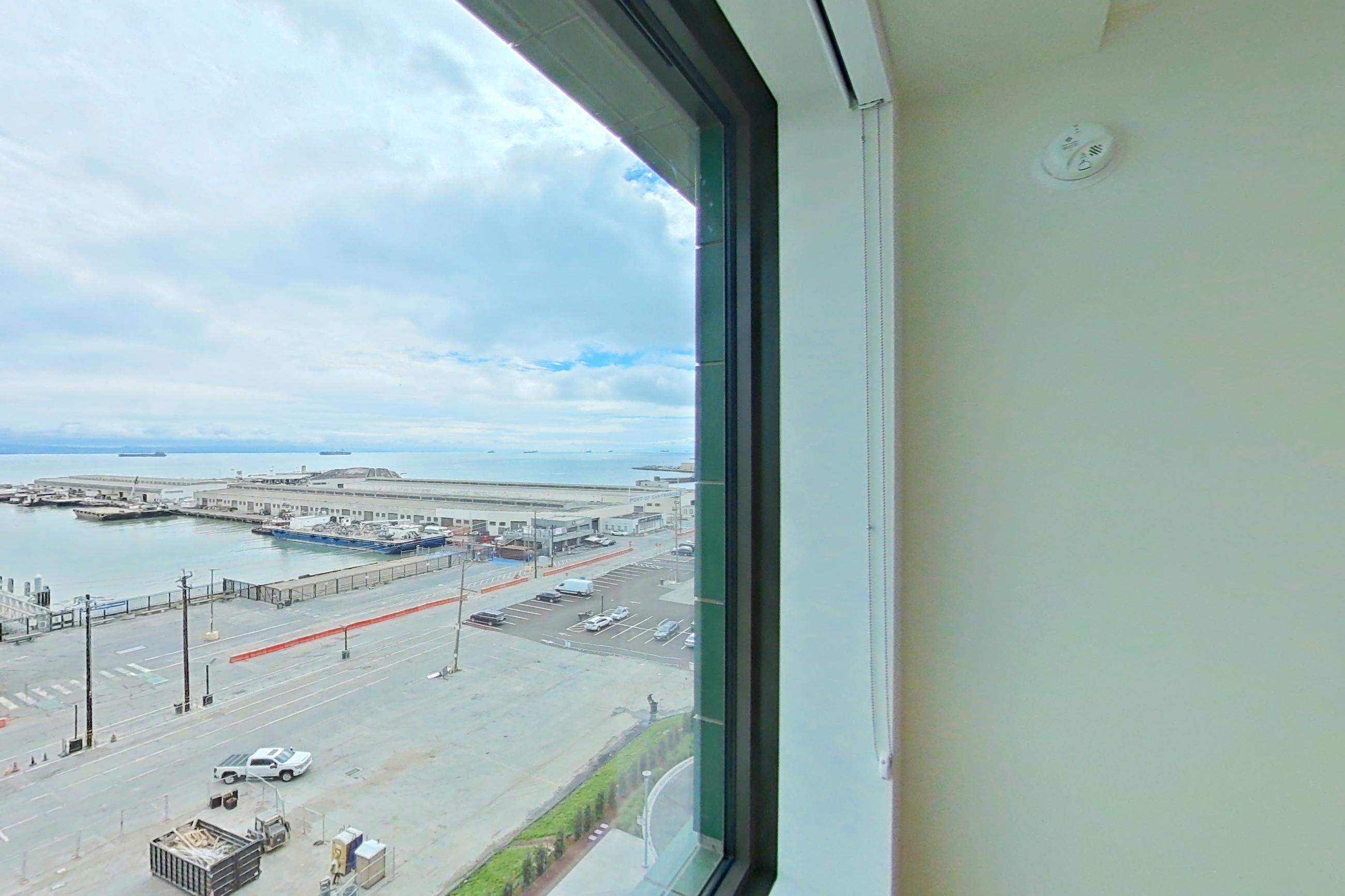 LIVING ROOM WINDOW