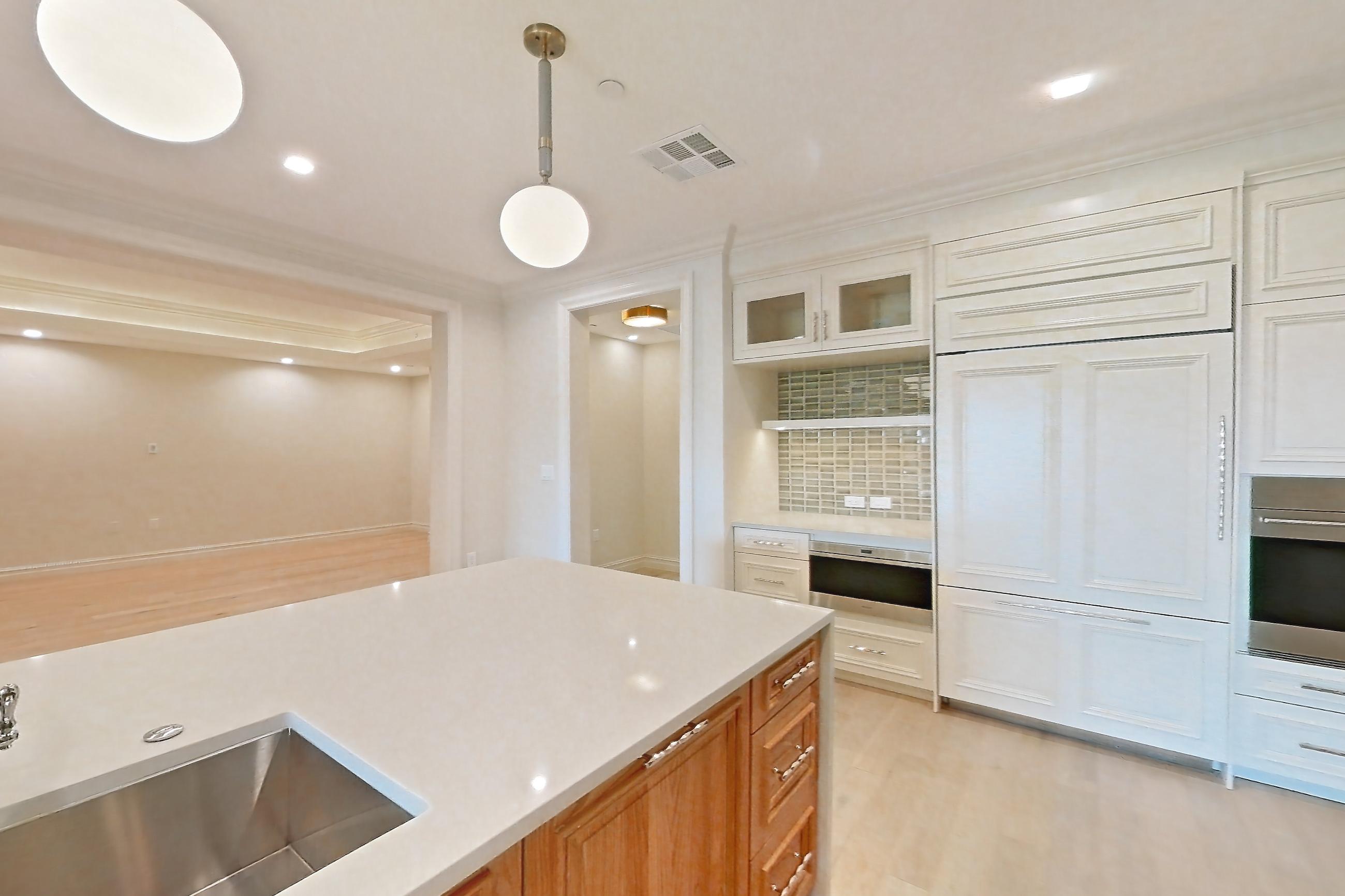 KITCHEN (representative of this floor plan)