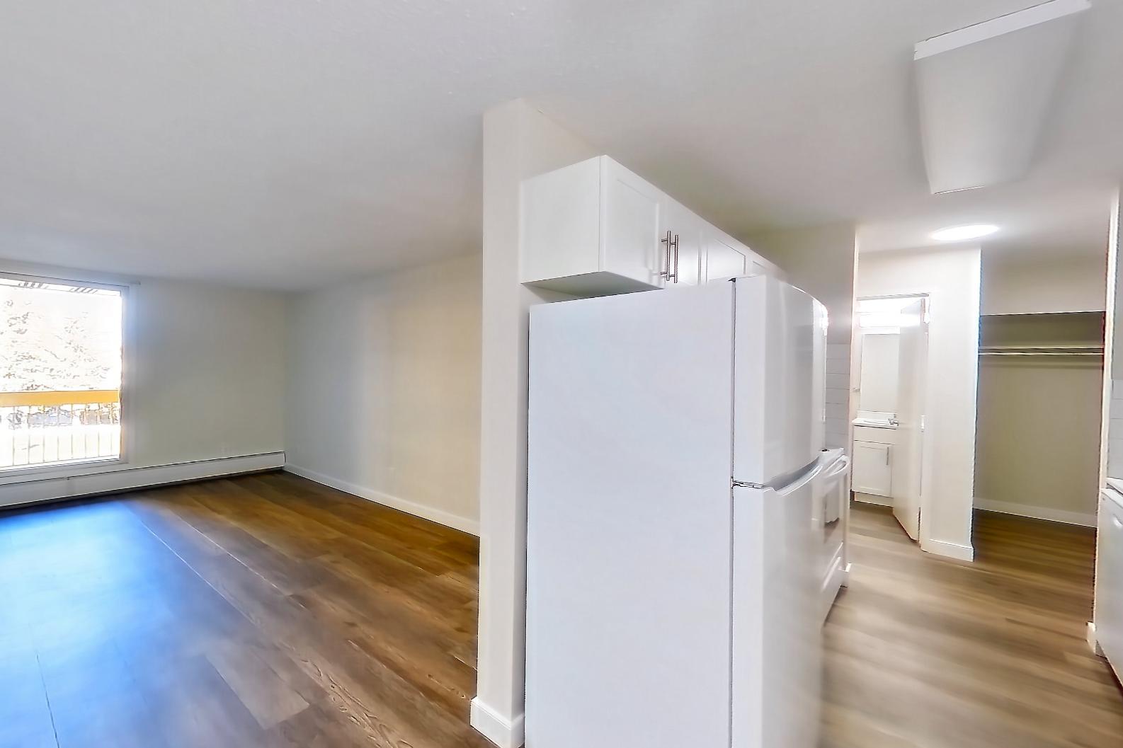 DINING ROOM (representative of this floor plan)