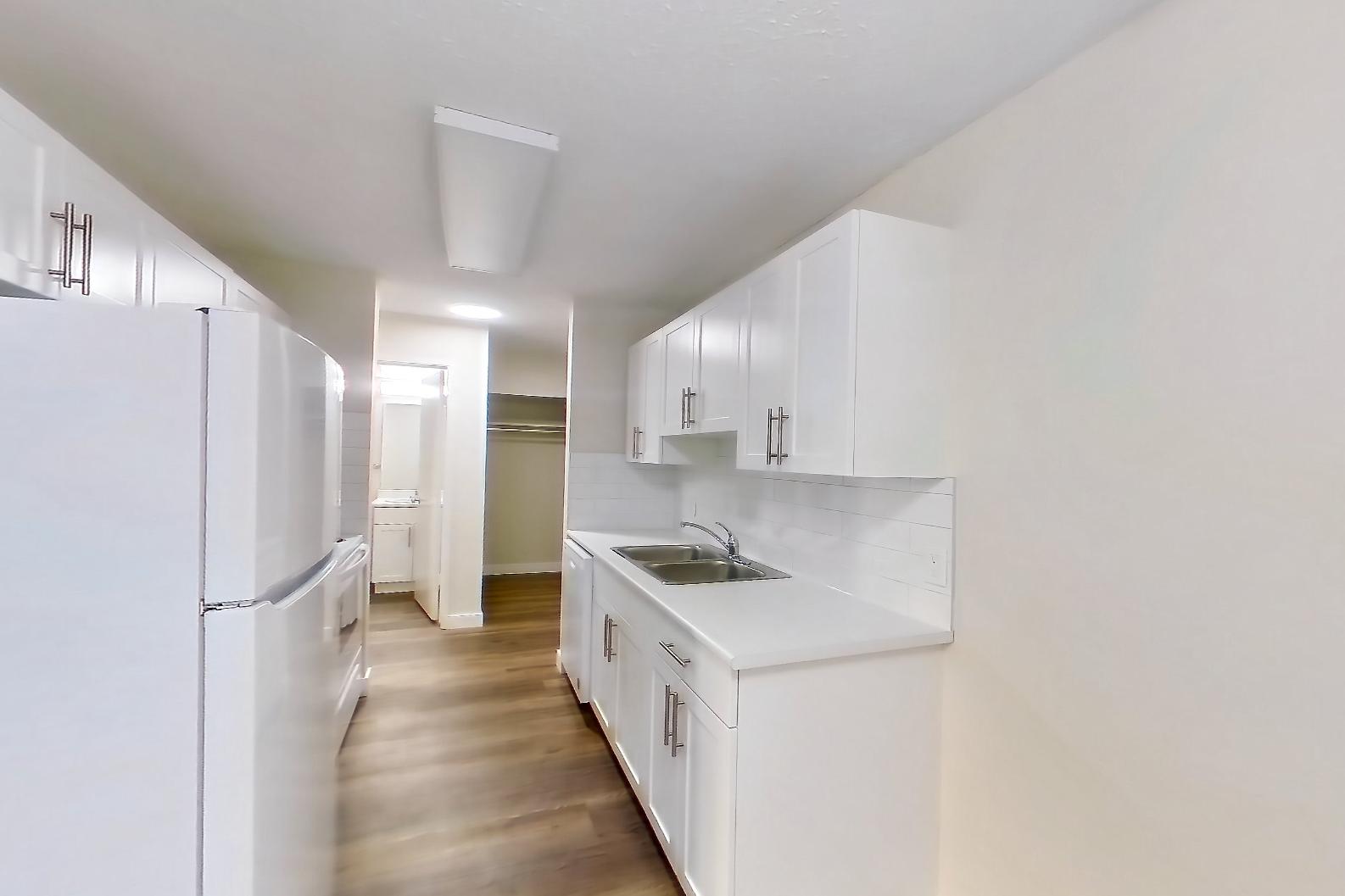 DINING ROOM (representative of this floor plan)