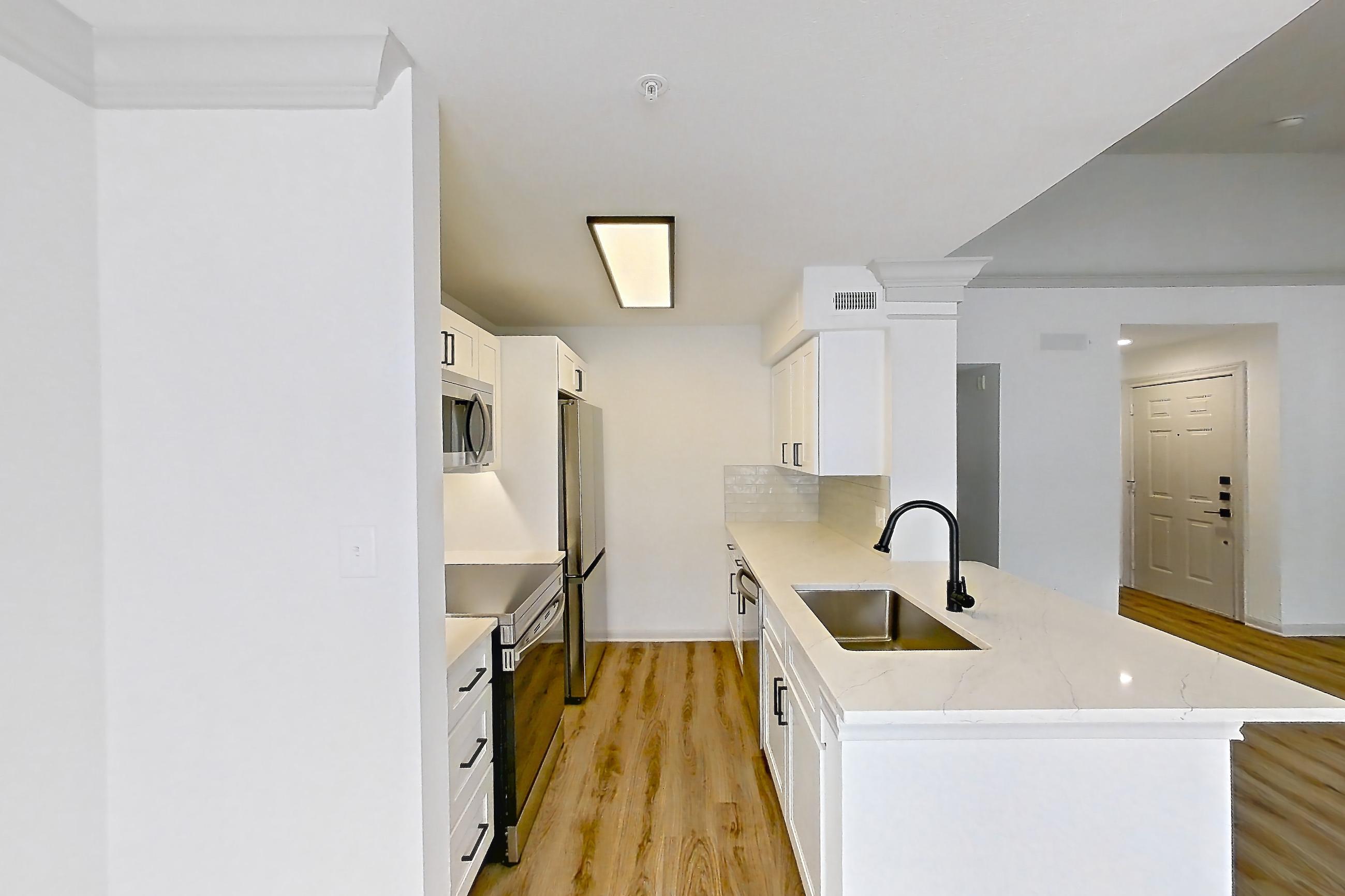 KITCHEN SPACE