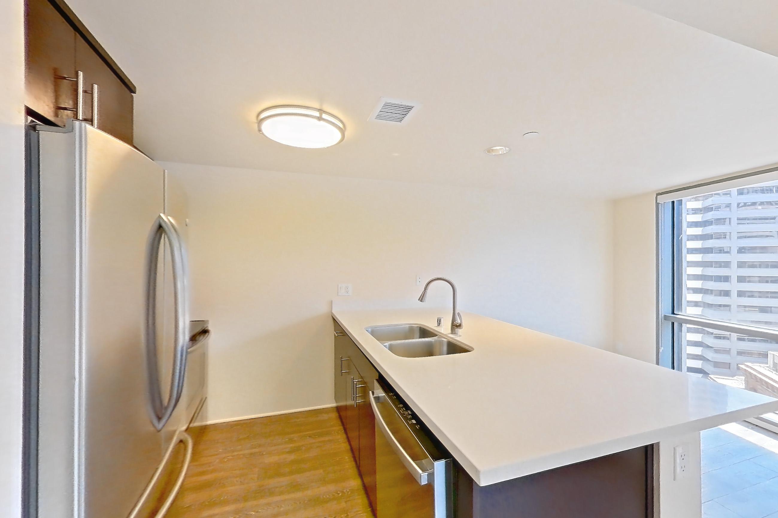 LIVING SPACE ENTRY