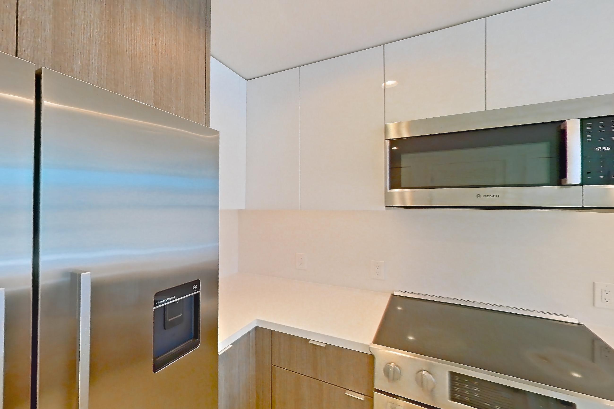 Kitchen in Apartment 0609 at Atelier, 1C floor plan