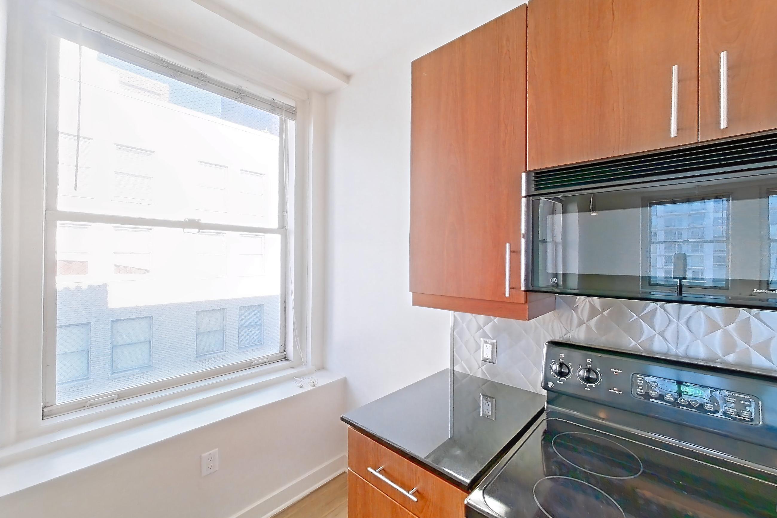 Kitchen in Apartment 00-1132 at Metro 417, 1V floor plan