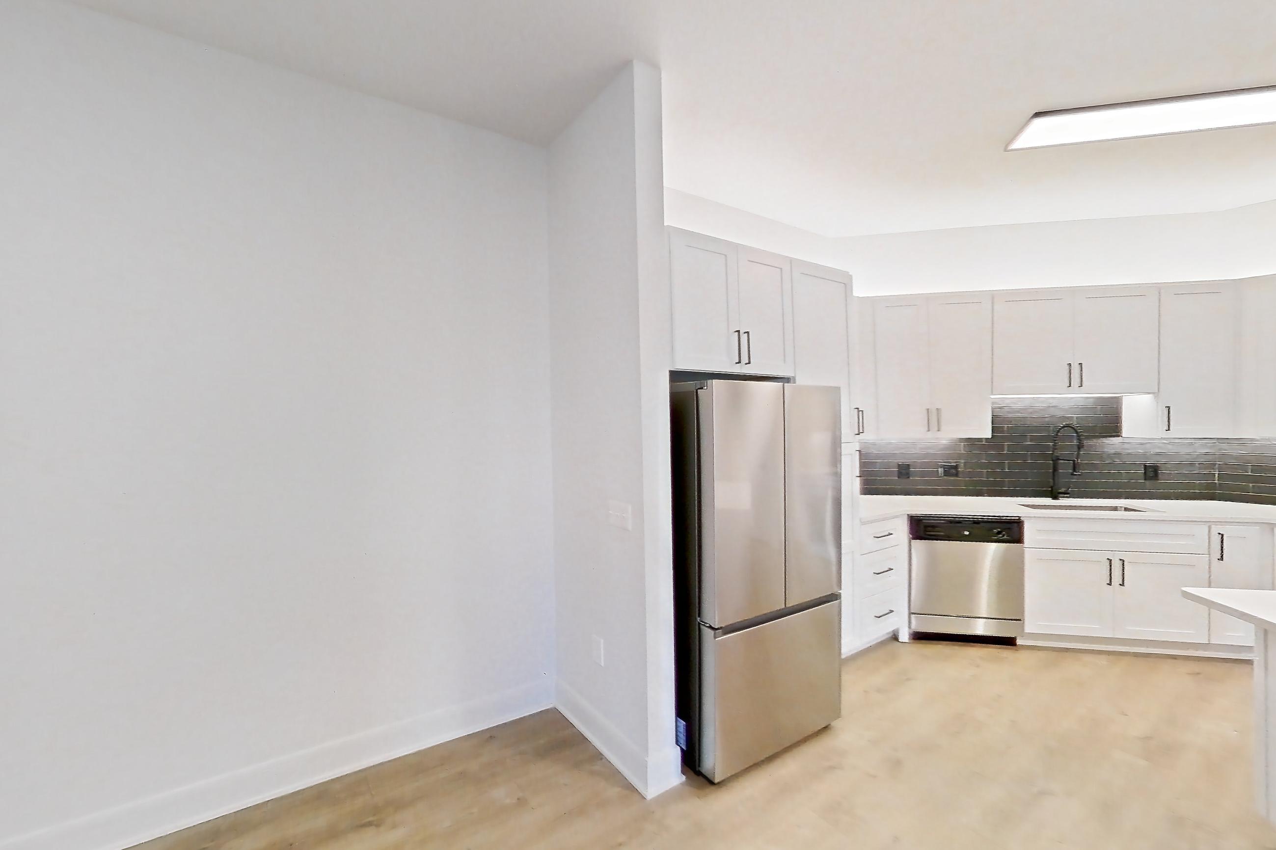 DINING ROOM (representative of this floor plan)