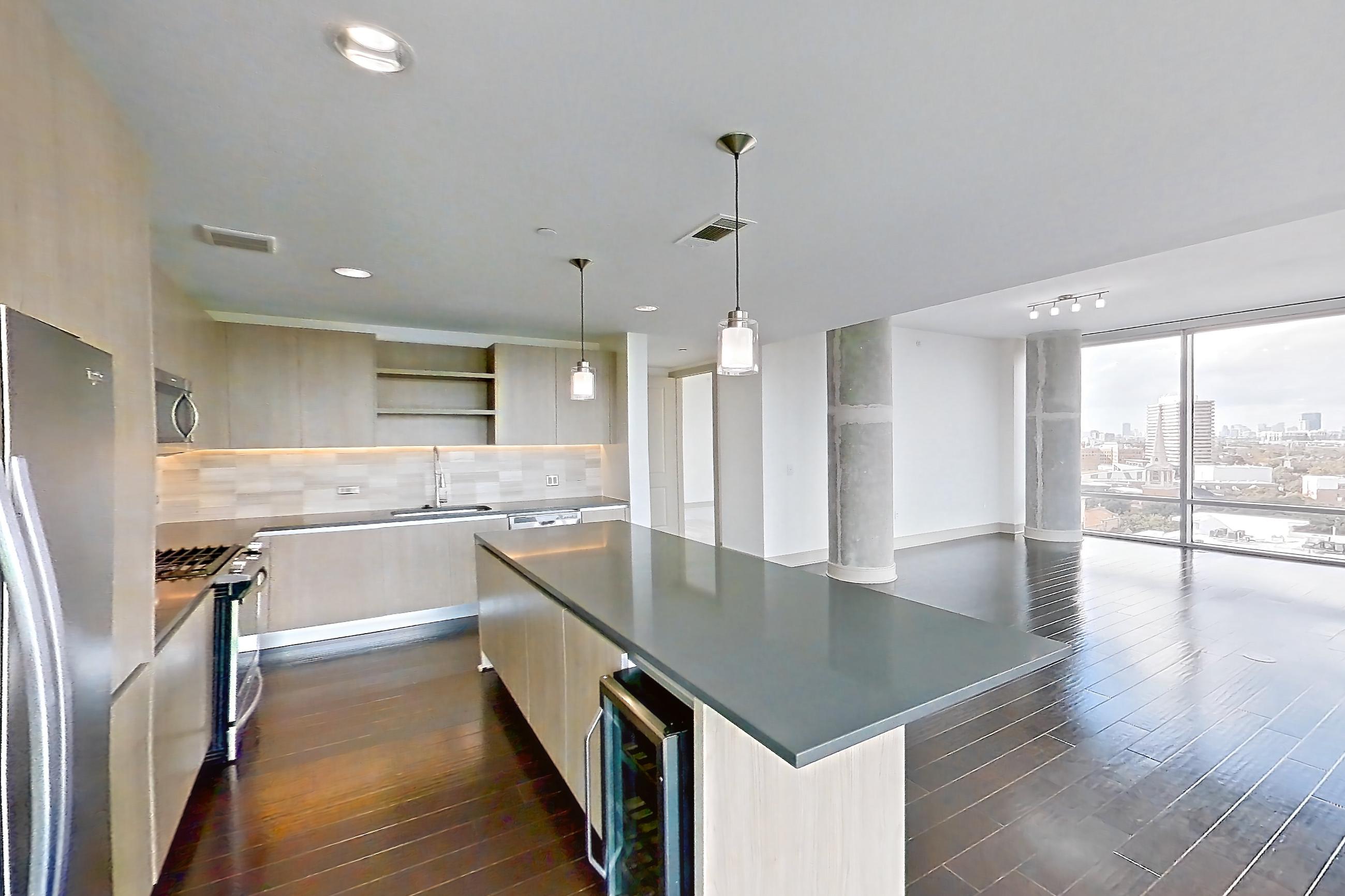KITCHEN SPACE