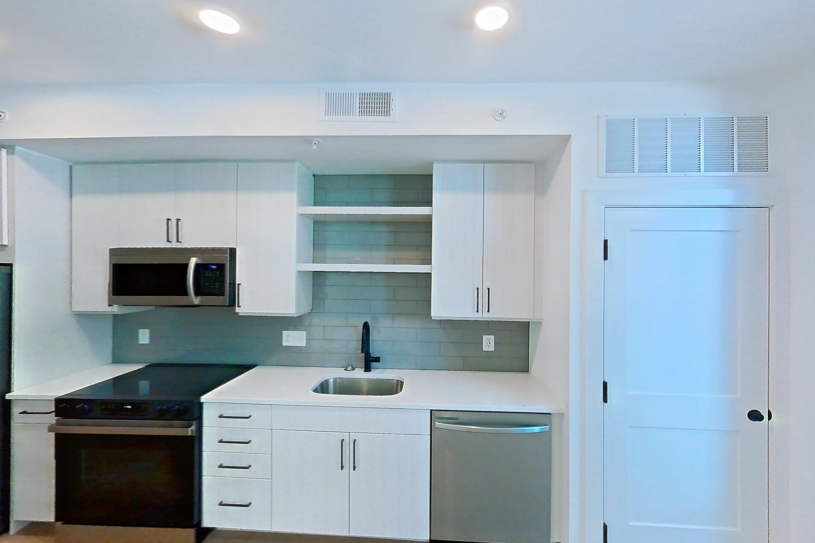 LIVING SPACE 2