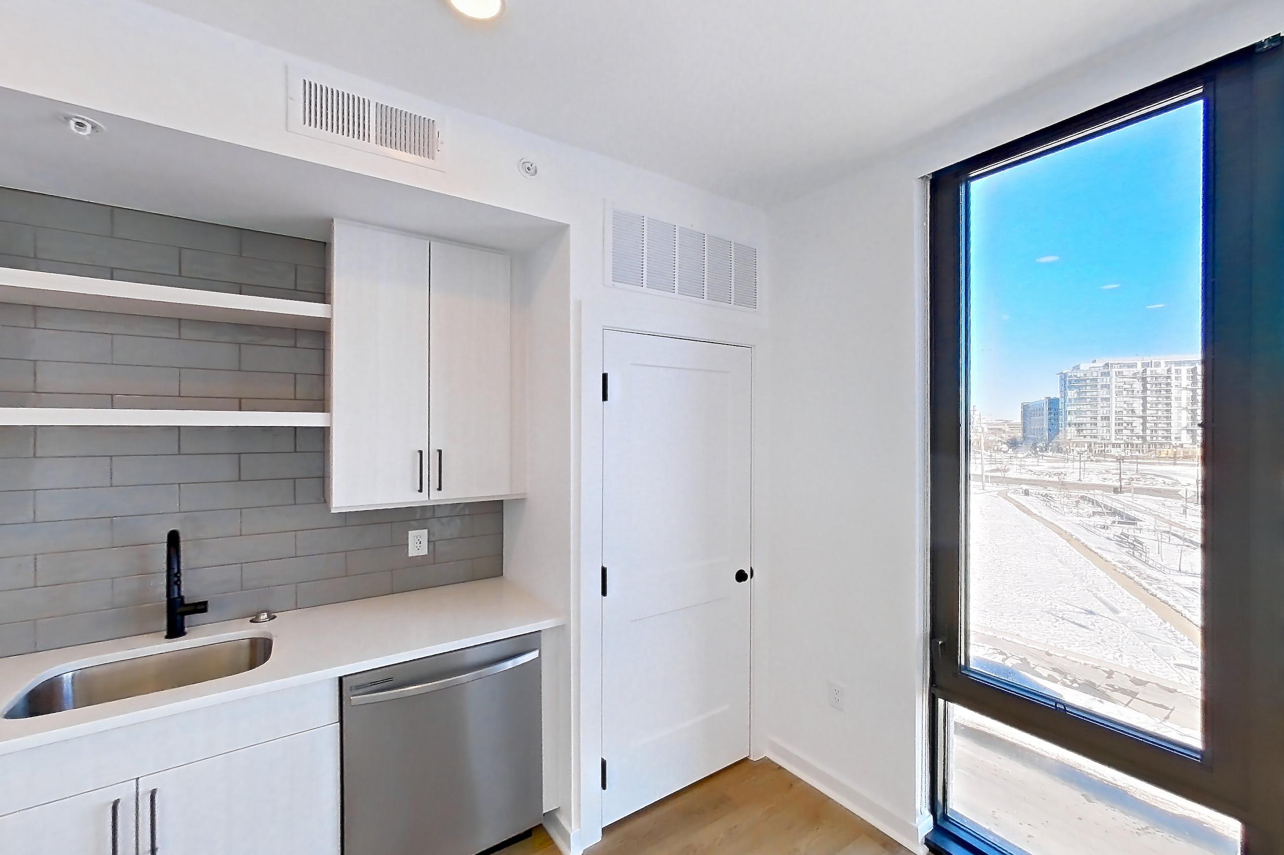 LIVING SPACE 2