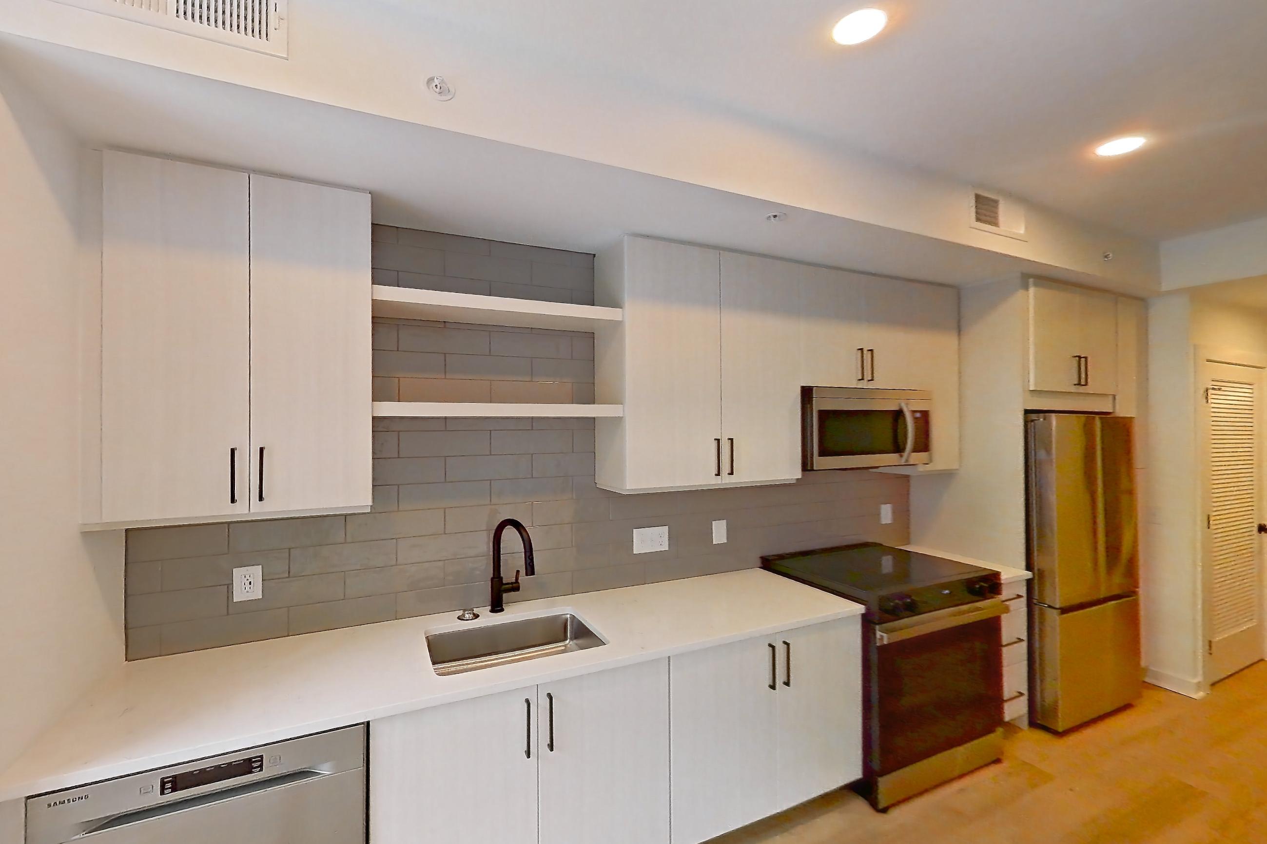 LIVING SPACE 2