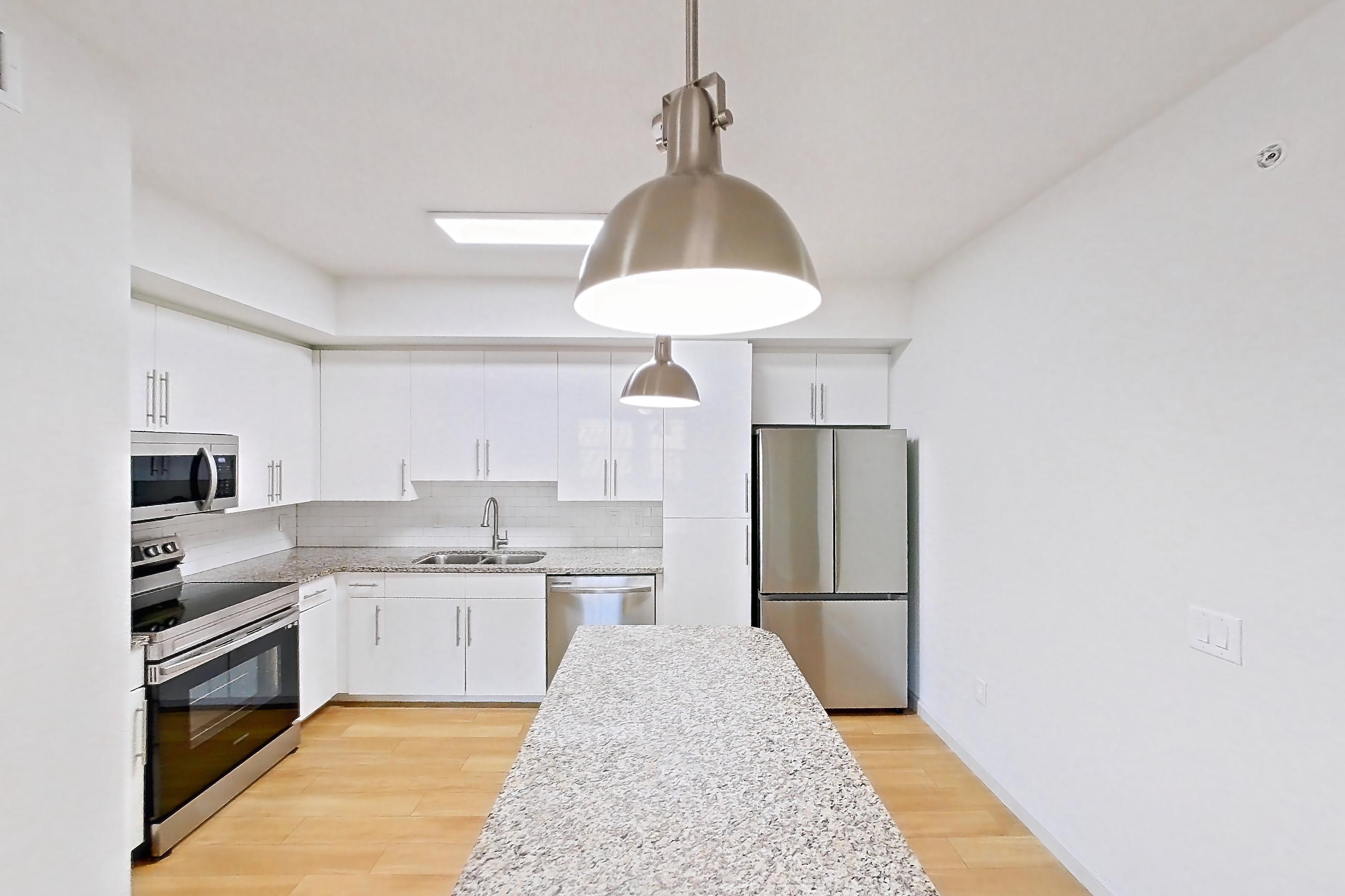 KITCHEN ISLAND