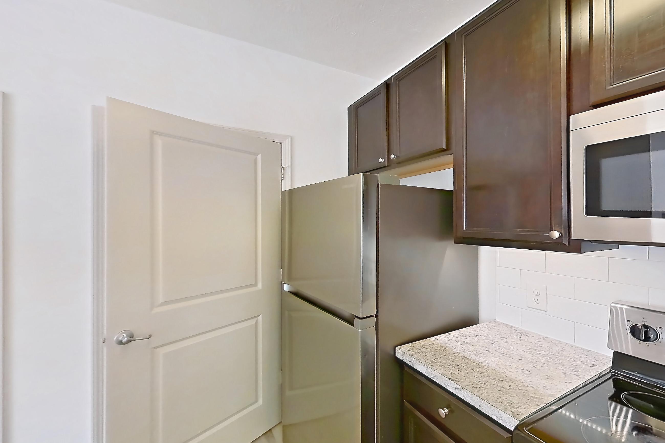 Kitchen in Apartment 206-4839 at Cortland Hilliard, B1R - Roberts floor plan