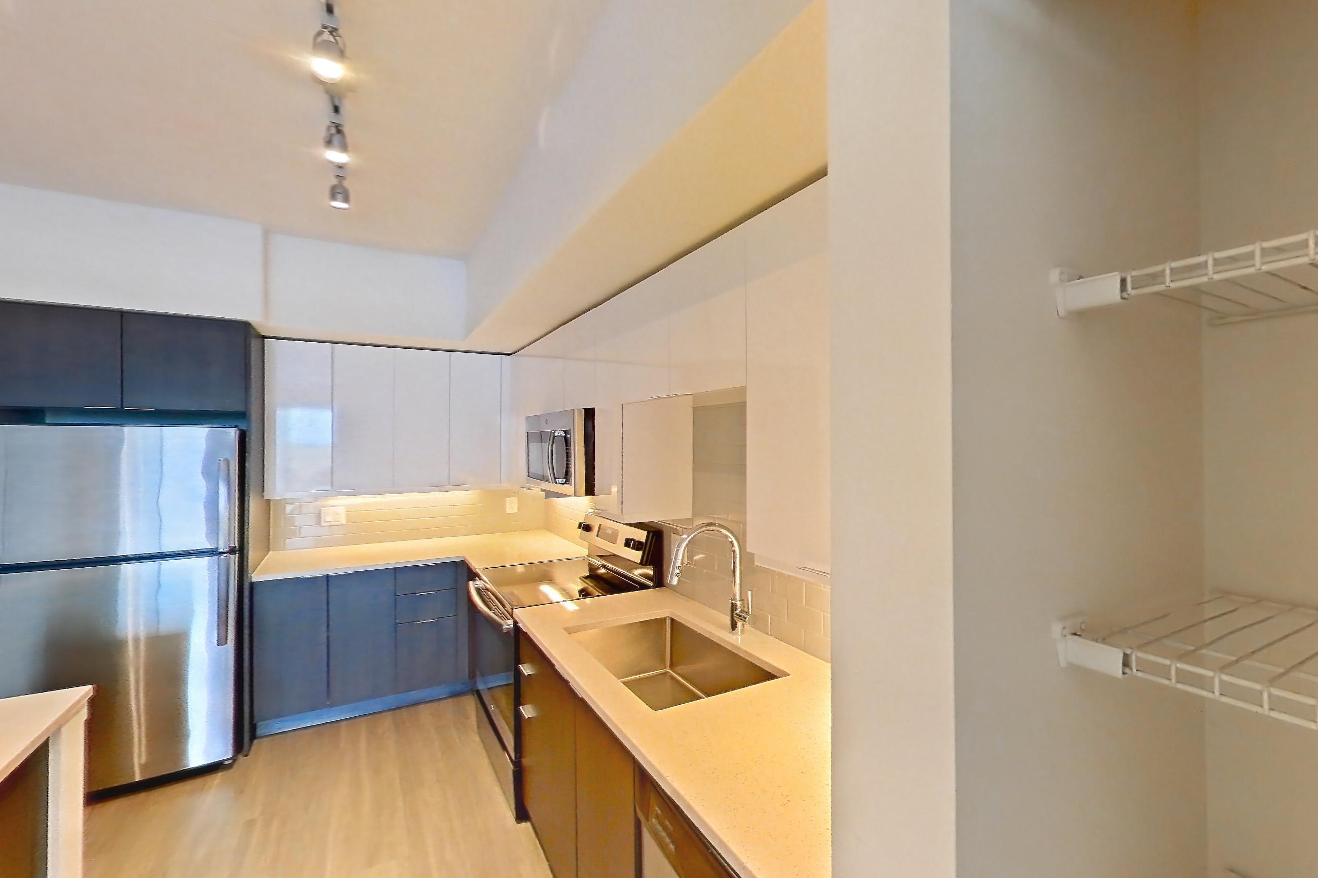 KITCHEN CLOSET 1