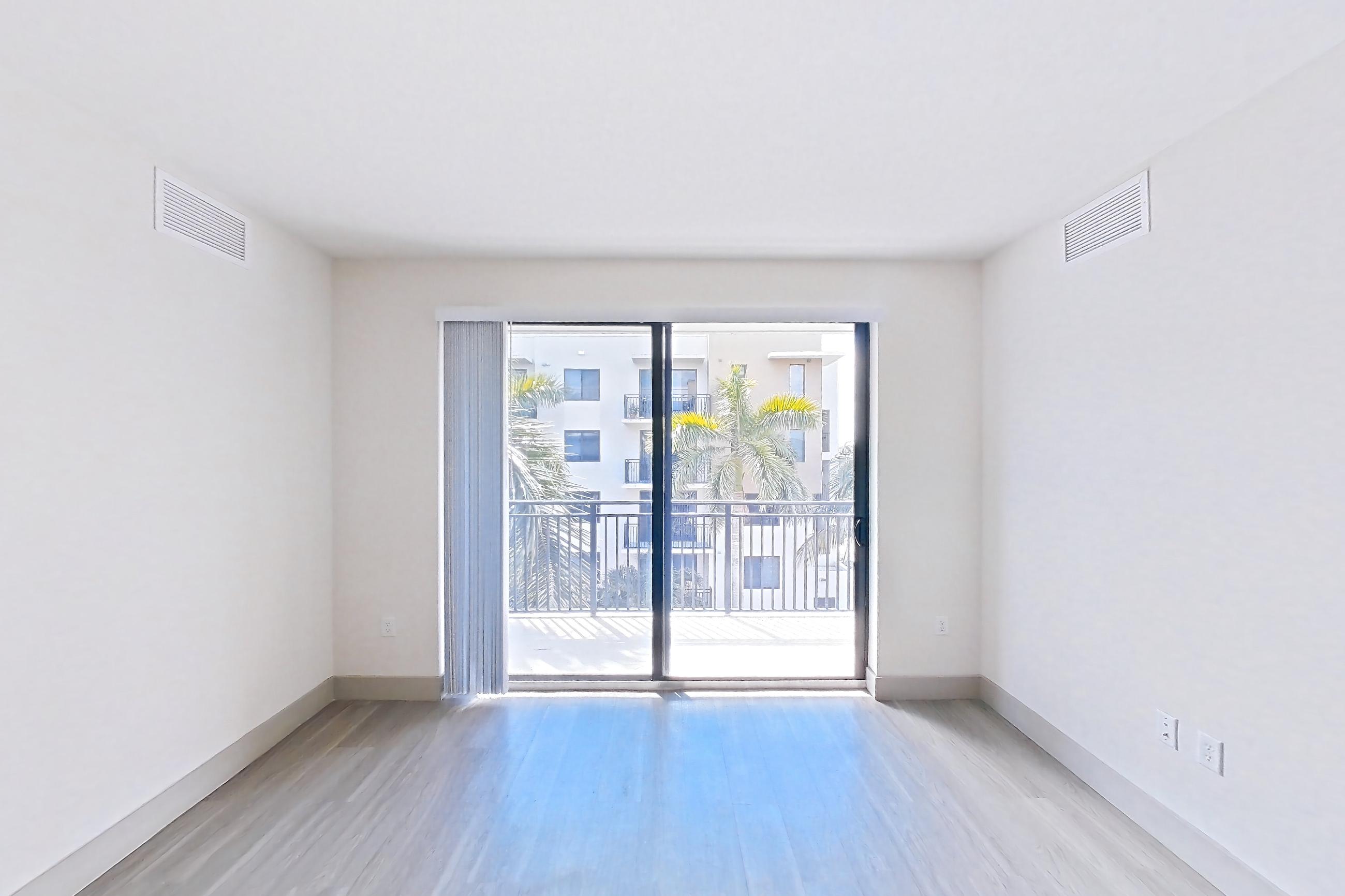 Living room, Apartment 3409 at Cortland Deerfield Station