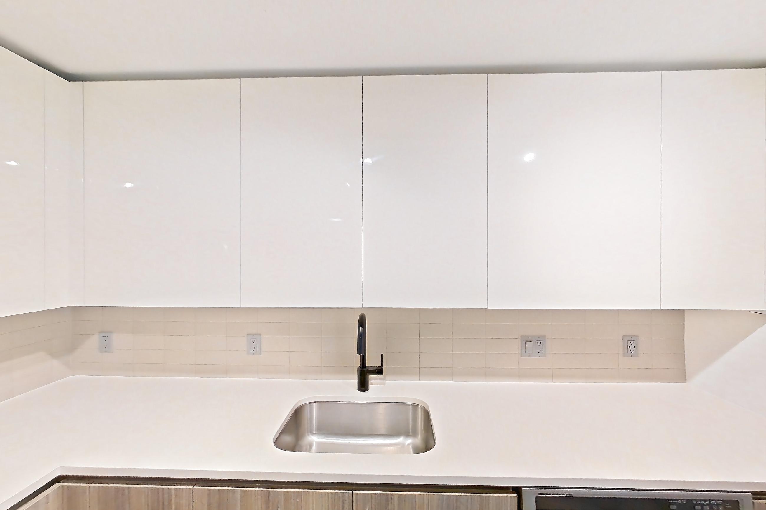 KITCHEN (representative of this floor plan)