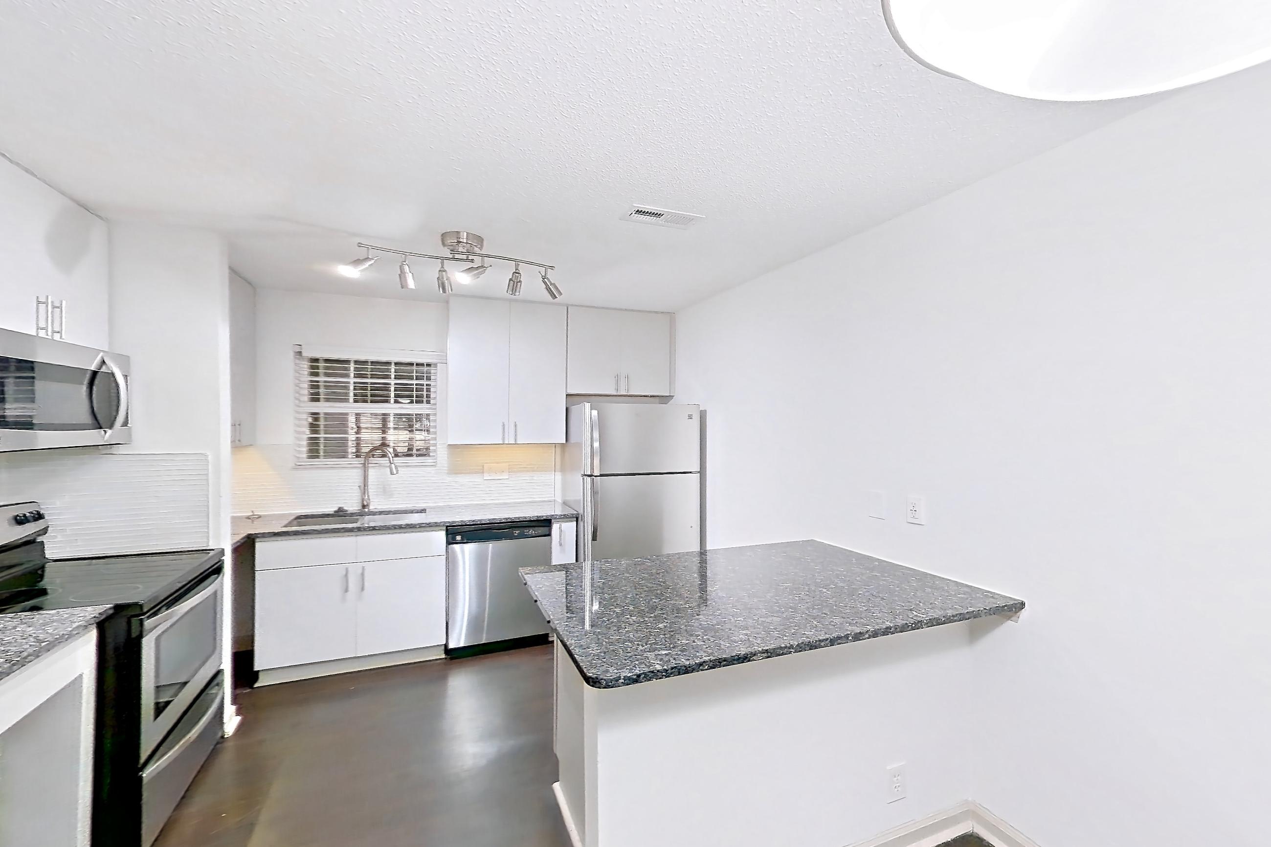 Dining room in Apartment 3 at Cortland Cotswold, B2 - Providence floor plan