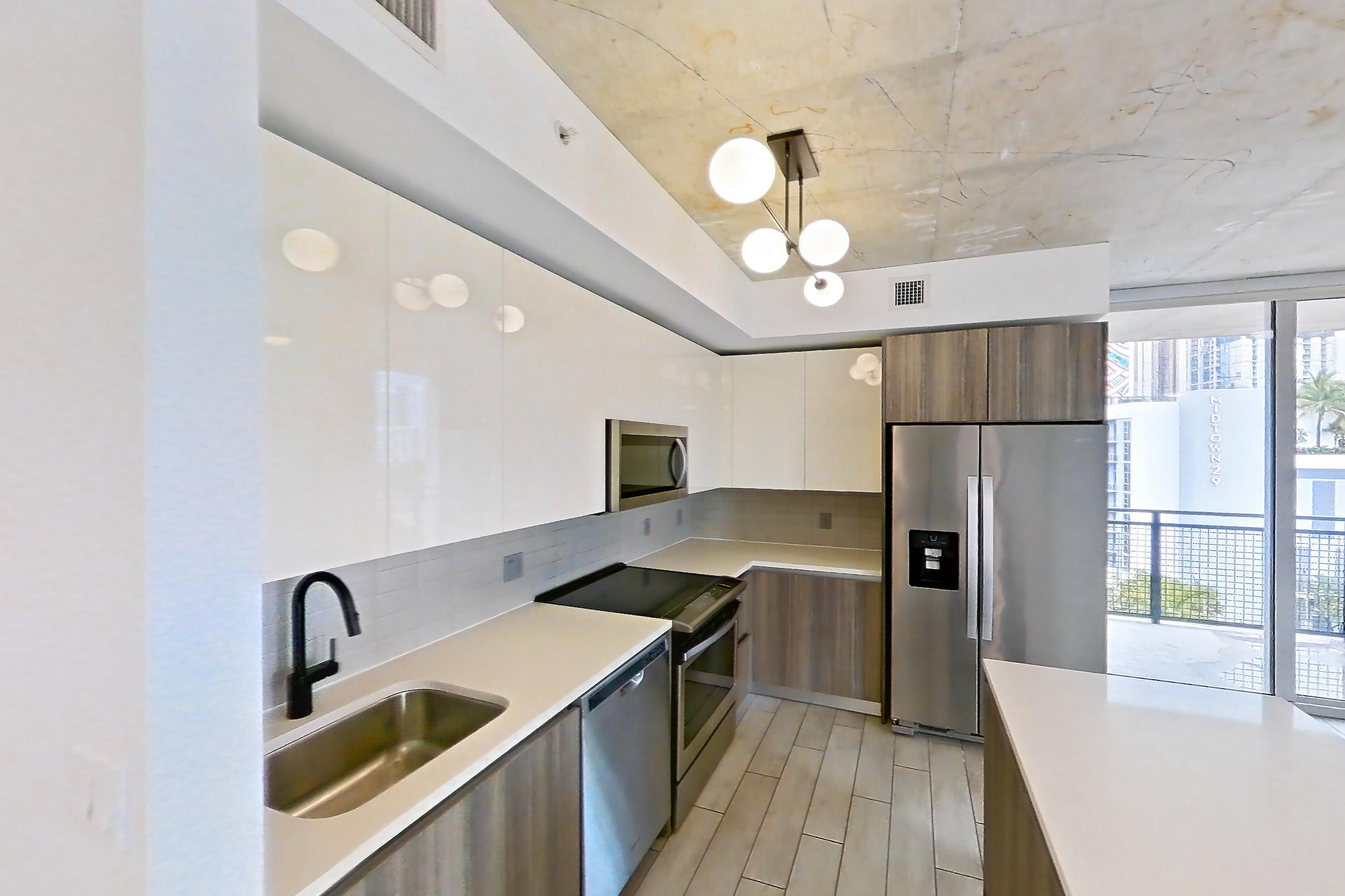KITCHEN CORNER