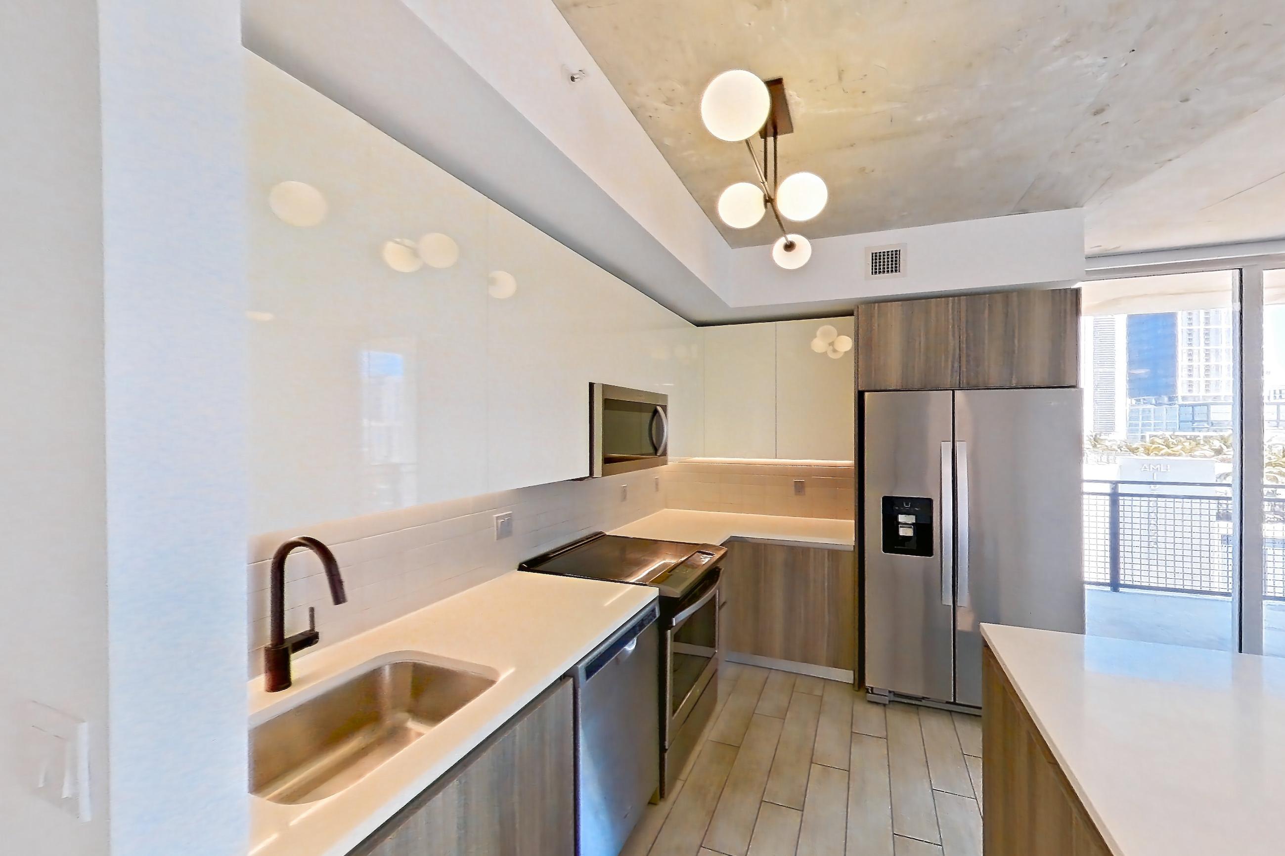 KITCHEN ENTRYWAY (representative of this floor plan)