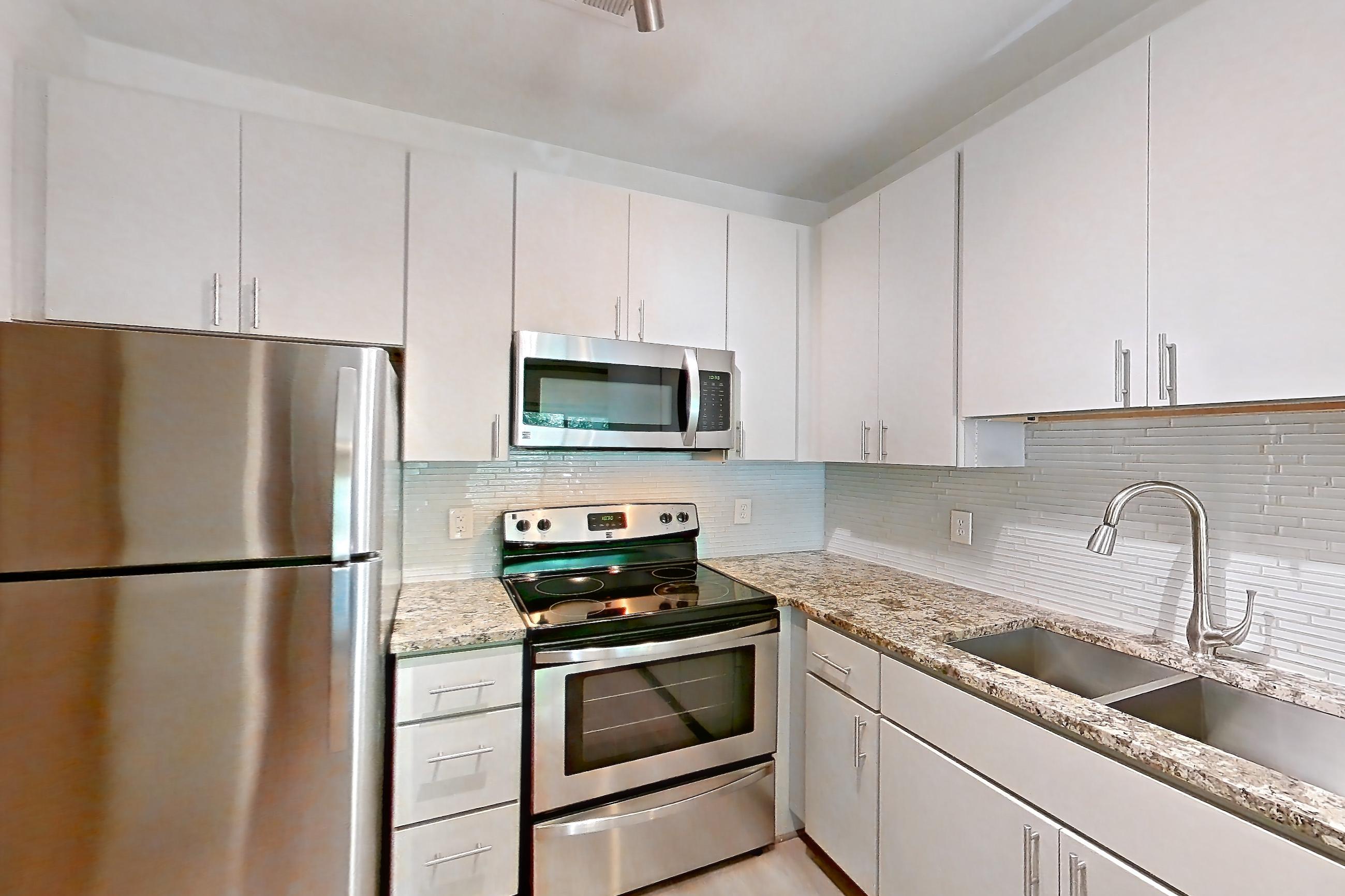 KITCHEN PANTRY