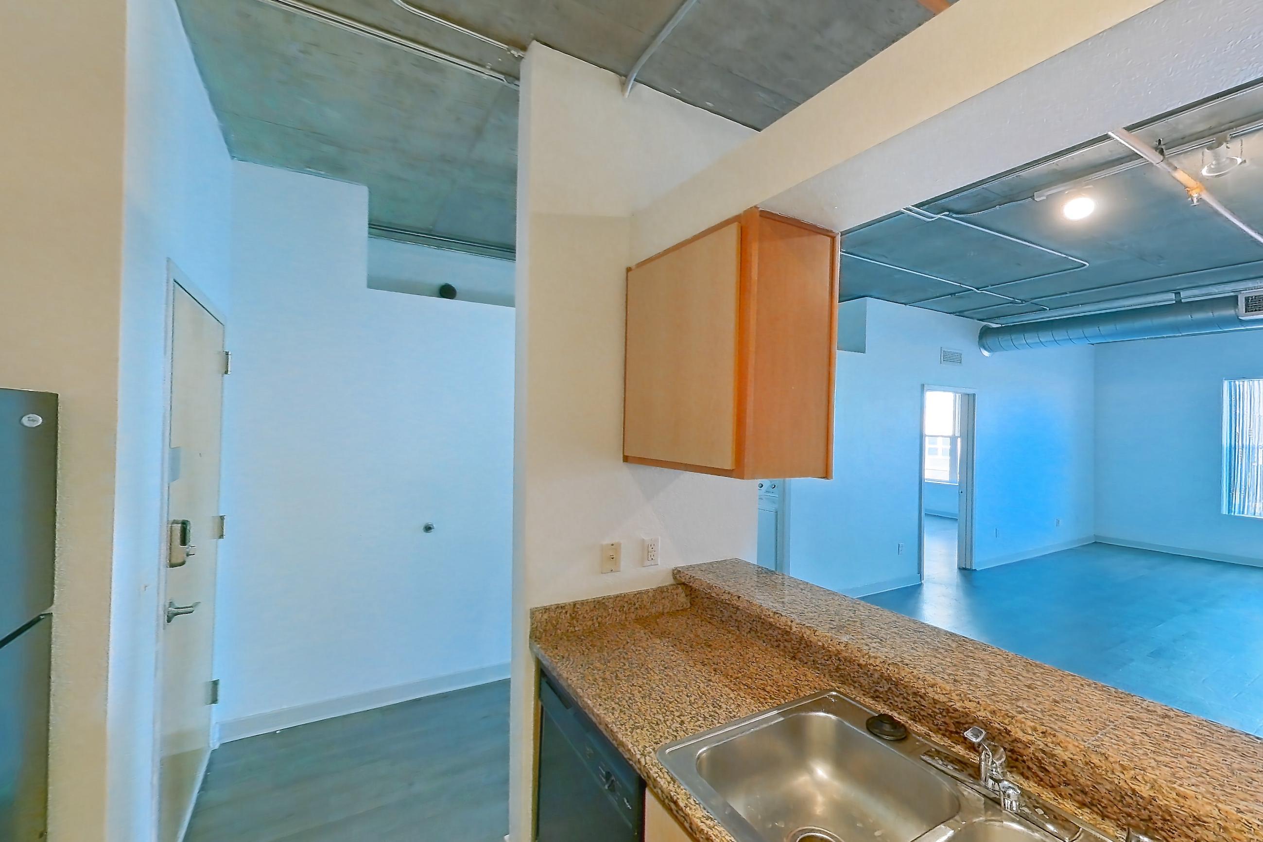 Kitchen in Apartment 1184 at Cortland on Blake, B5 floor plan