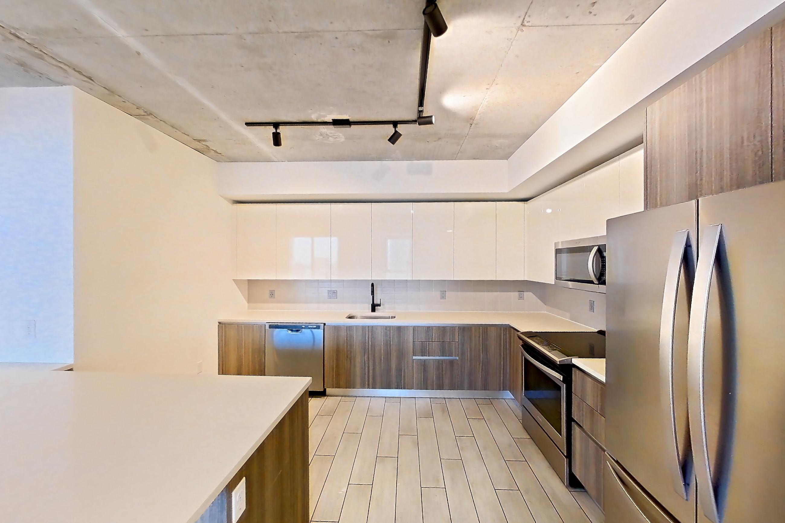 KITCHEN ENTRYWAY (representative of this floor plan)
