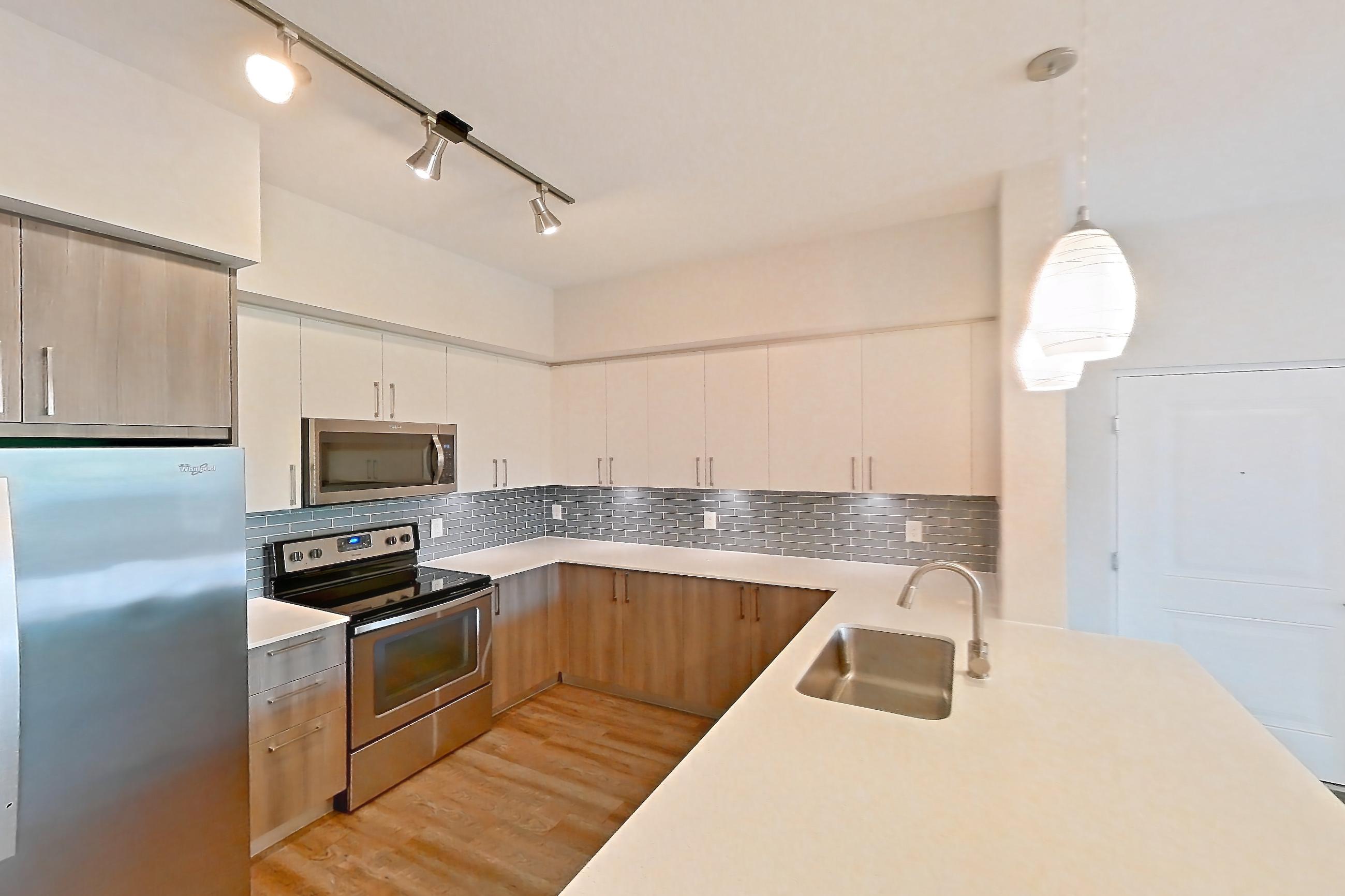 KITCHEN CORNER