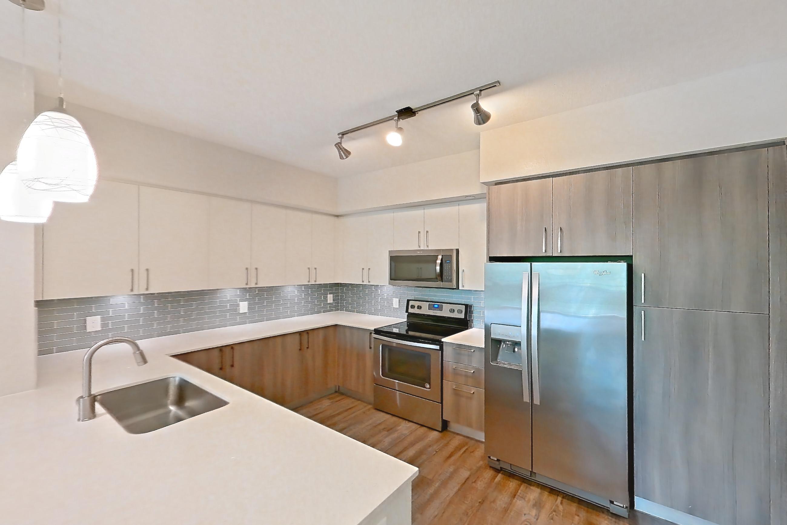 KITCHEN CORNER