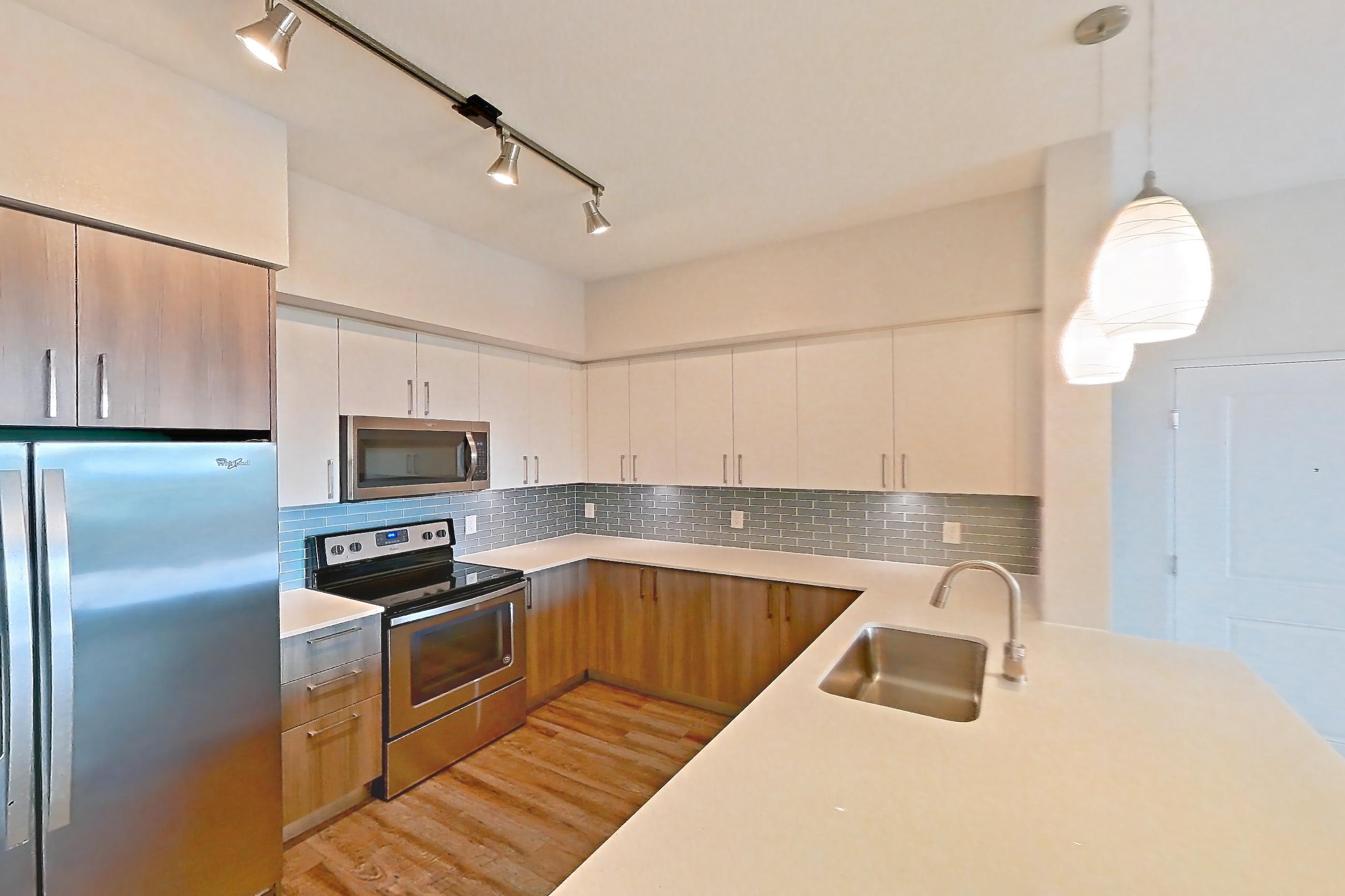 KITCHEN CORNER