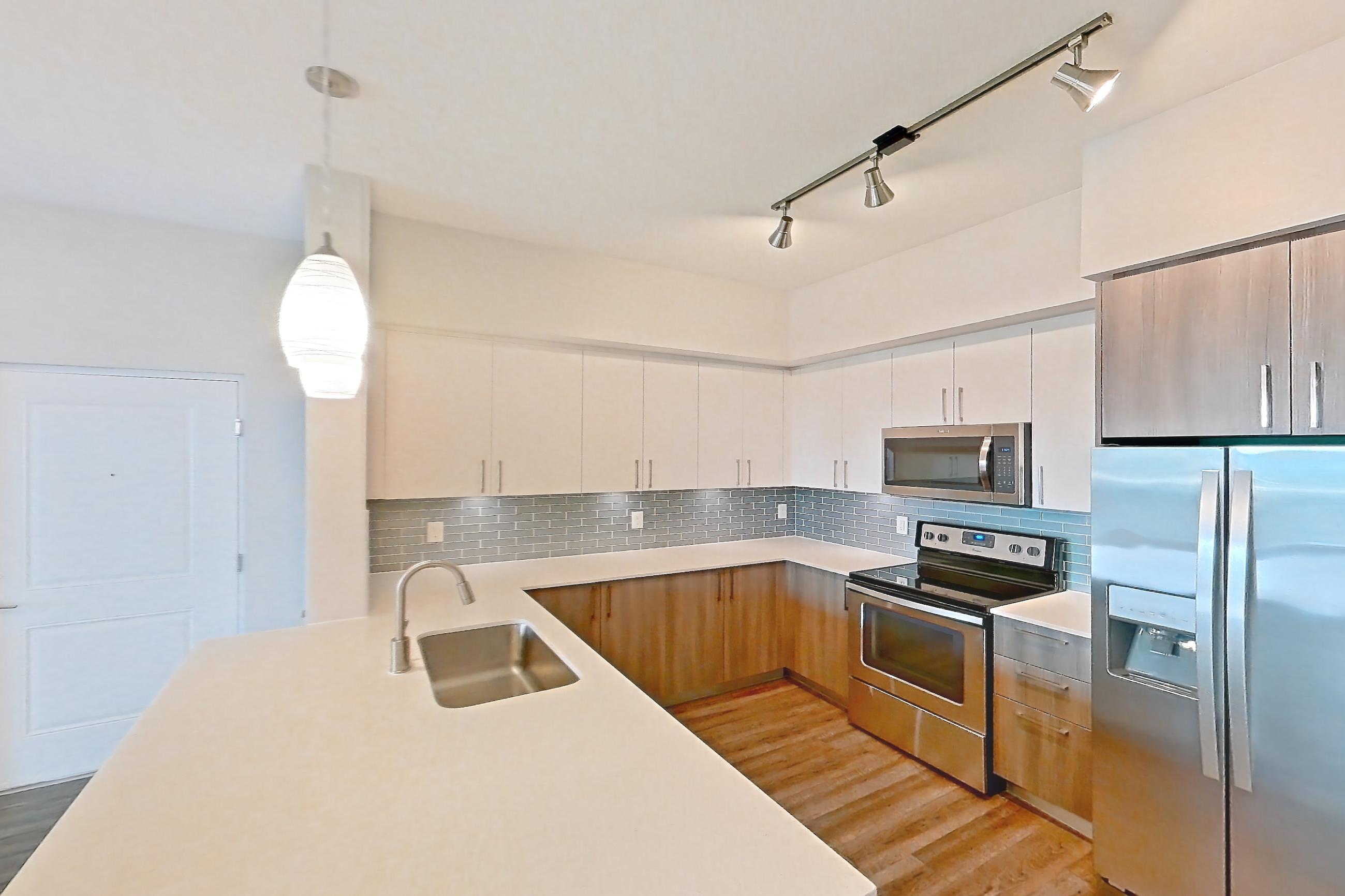 KITCHEN CORNER