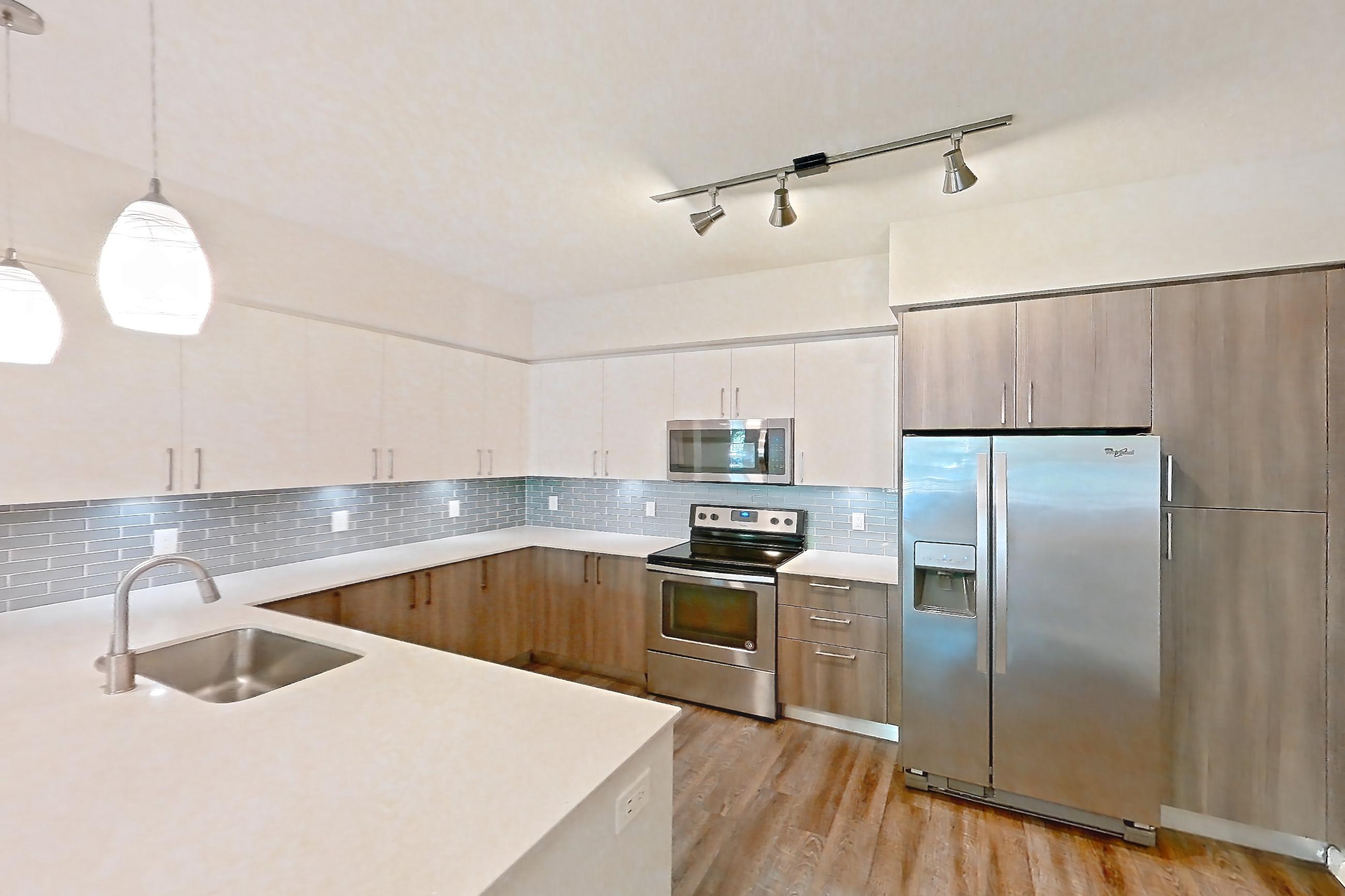 KITCHEN CORNER
