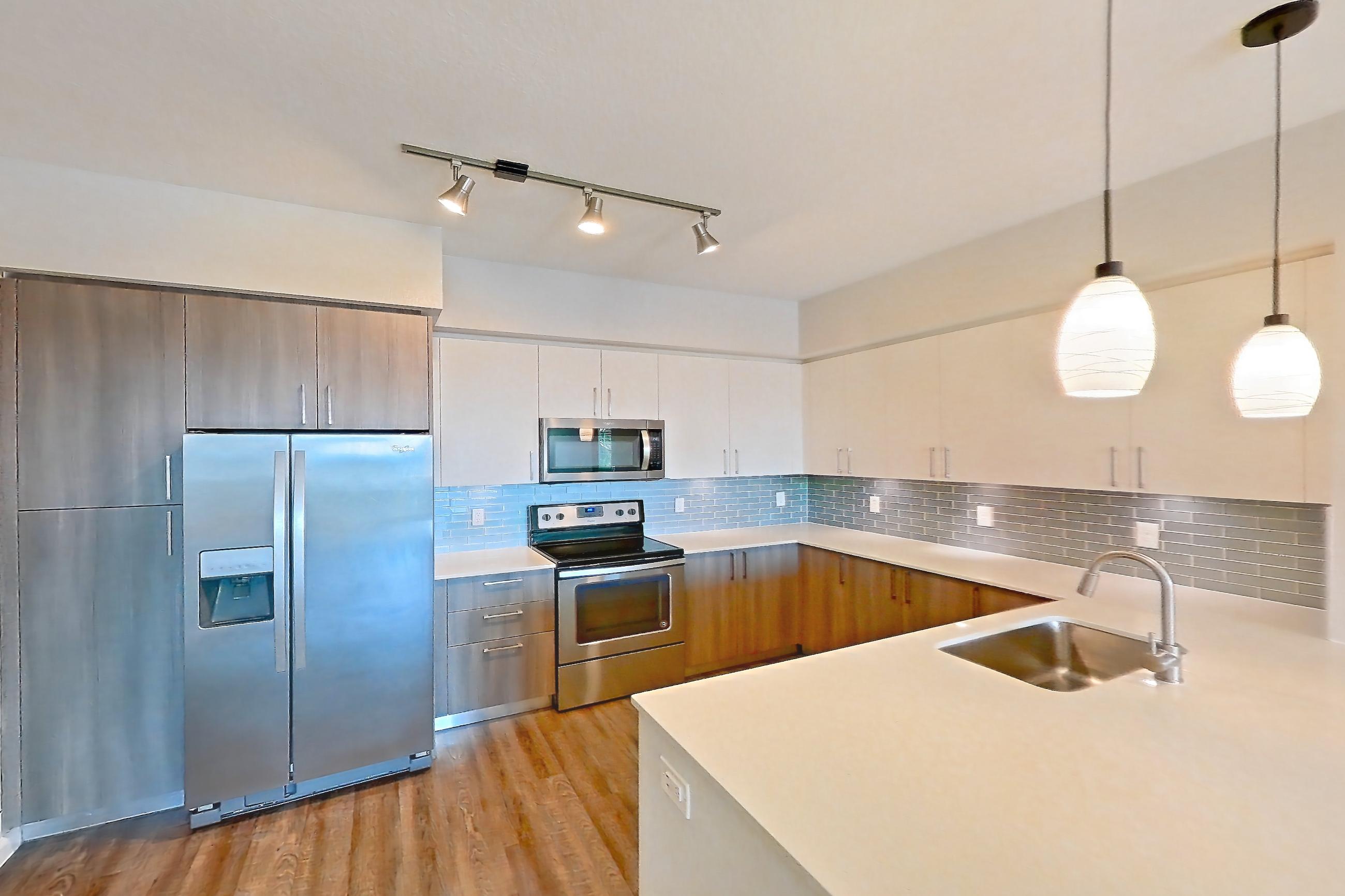 KITCHEN CORNER